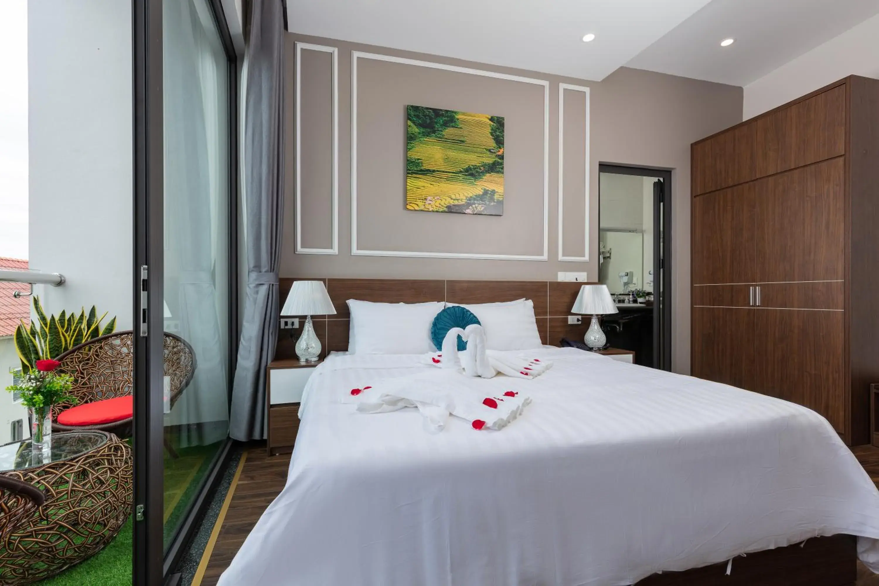 Bed in Airport Classic Hotel & Travel Bed in Airport Classic Hotel & Travel