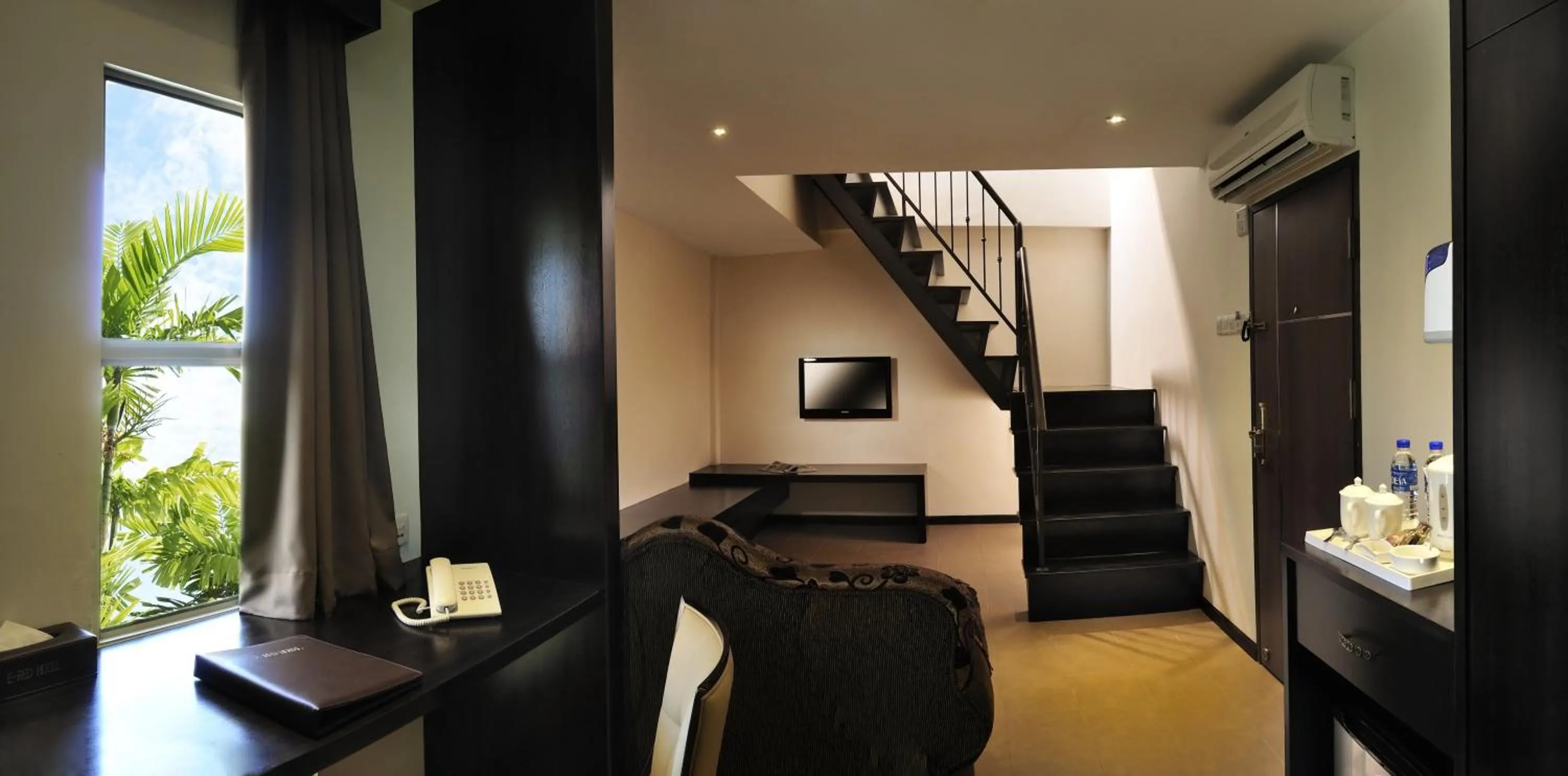 Living room in ERNES Hotel