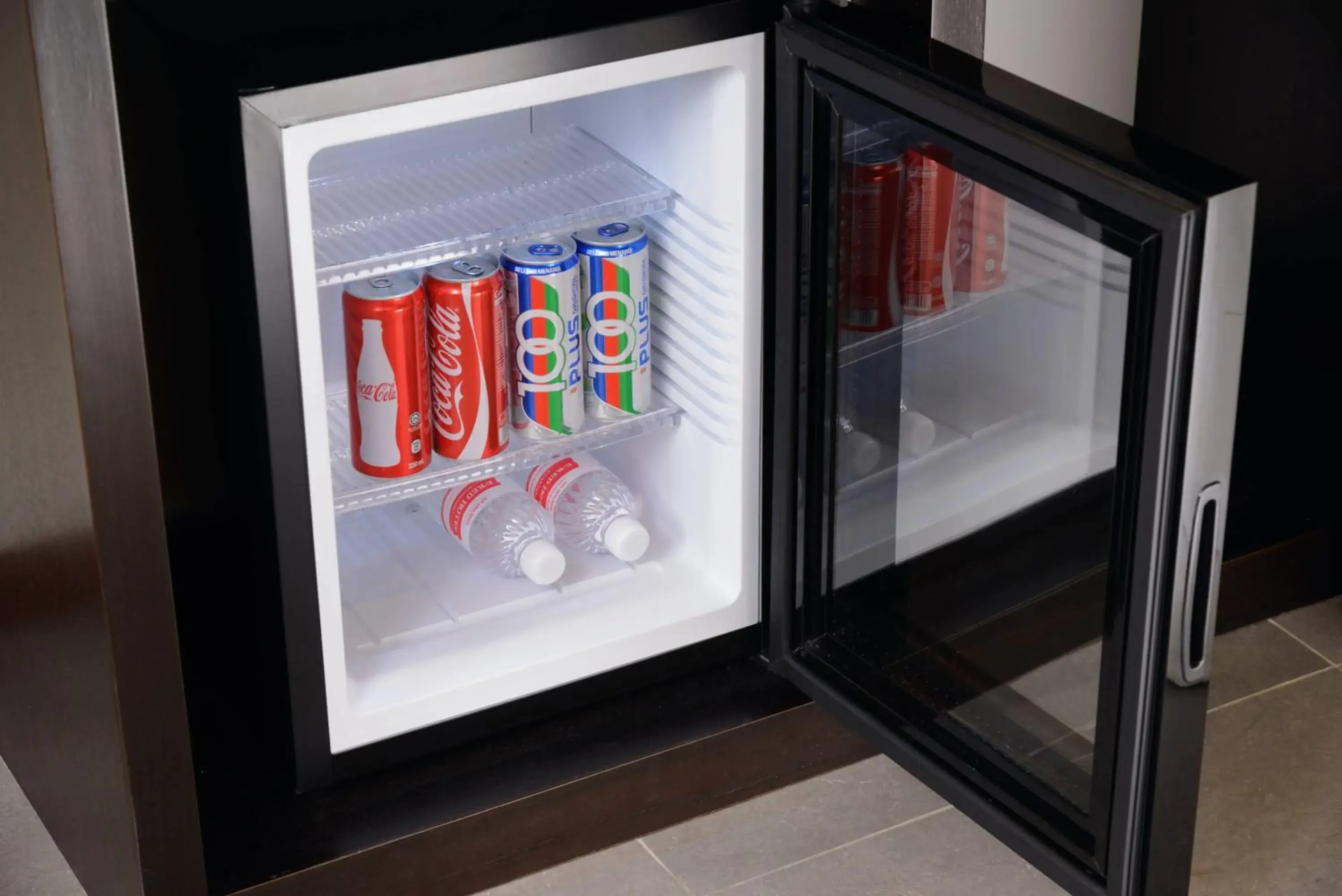 Area and facilities in ERNES Hotel Area and facilities in ERNES Hotel