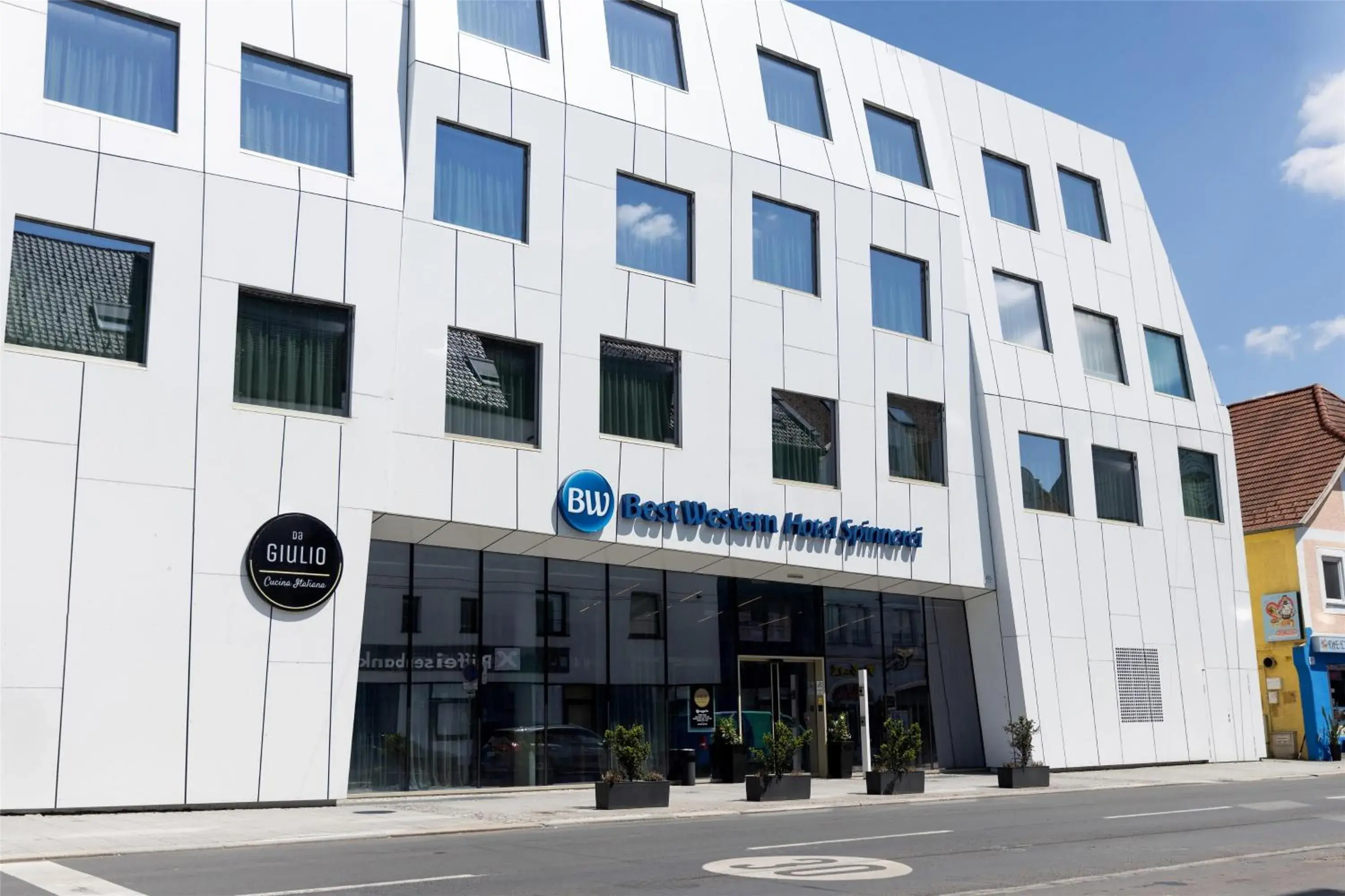 Property building in Best Western Hotel Spinnerei Linz Property building in Best Western Hotel Spinnerei Linz