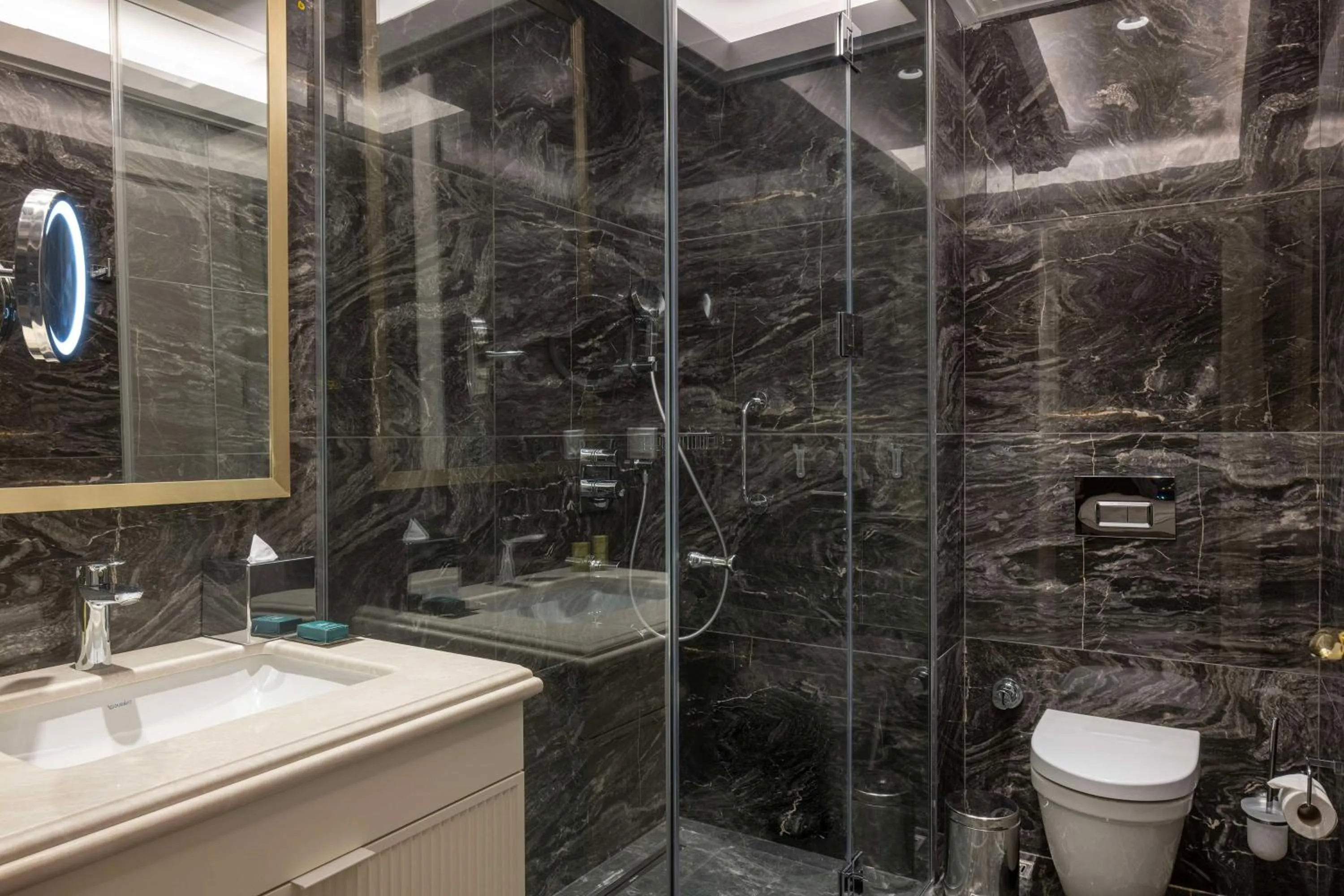 Bathroom in Hilton Mall Of Istanbul