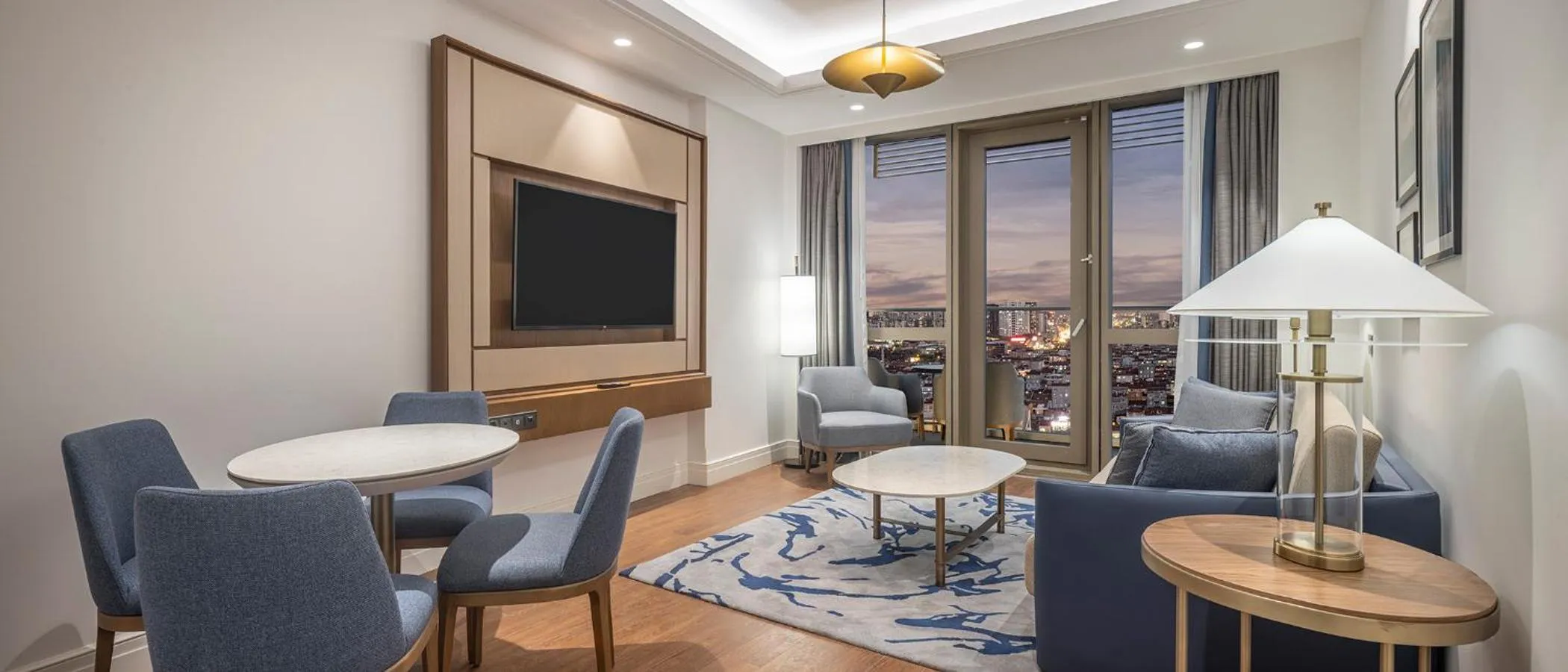 Living room in Hilton Mall Of Istanbul