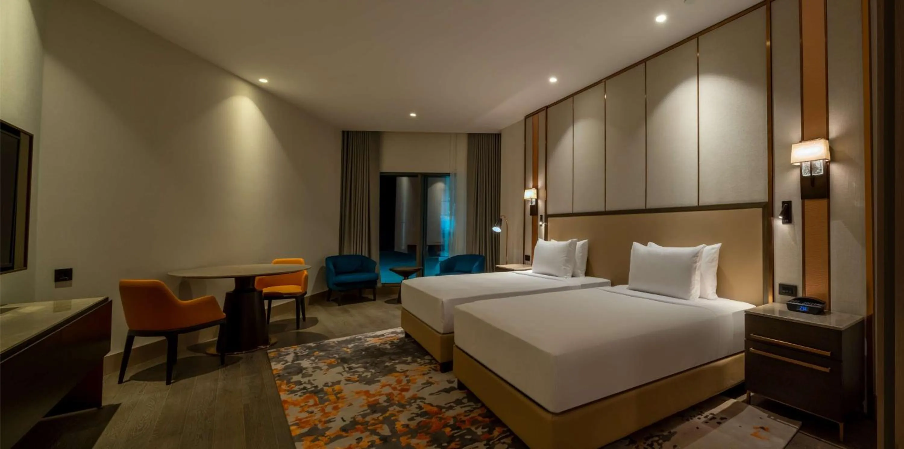 Bedroom, Bed in Hilton Mall Of Istanbul