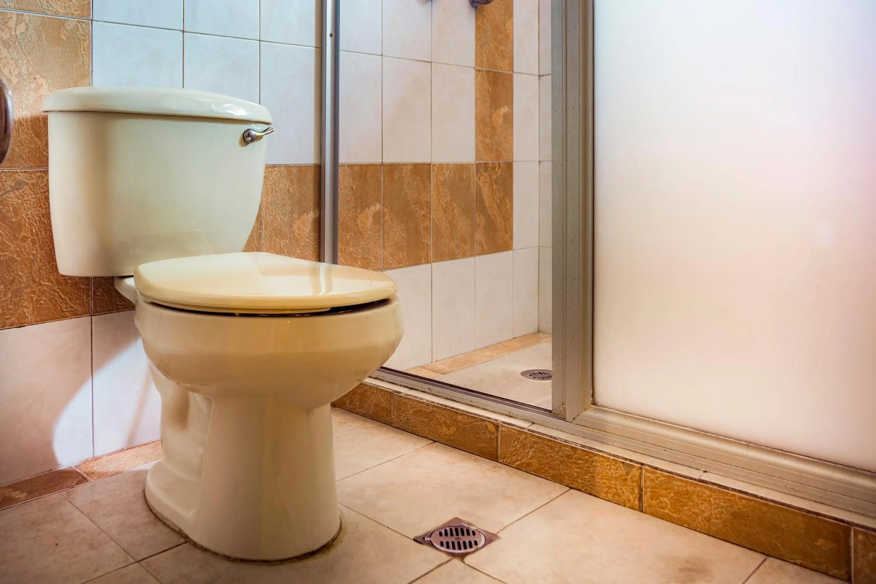 Bathroom in Capital O Hotel Diro, Monterrey