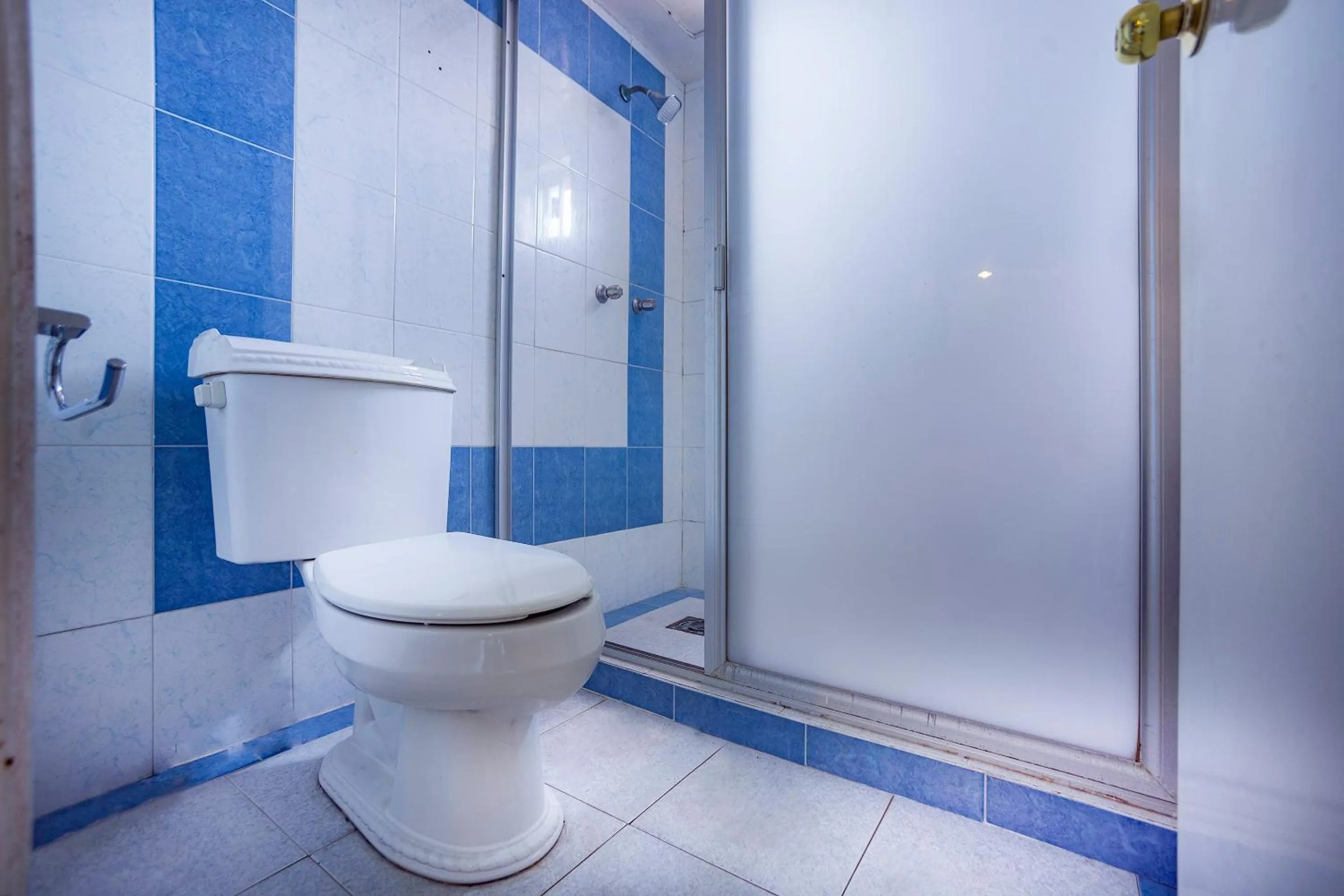 Bathroom in Capital O Hotel Diro, Monterrey