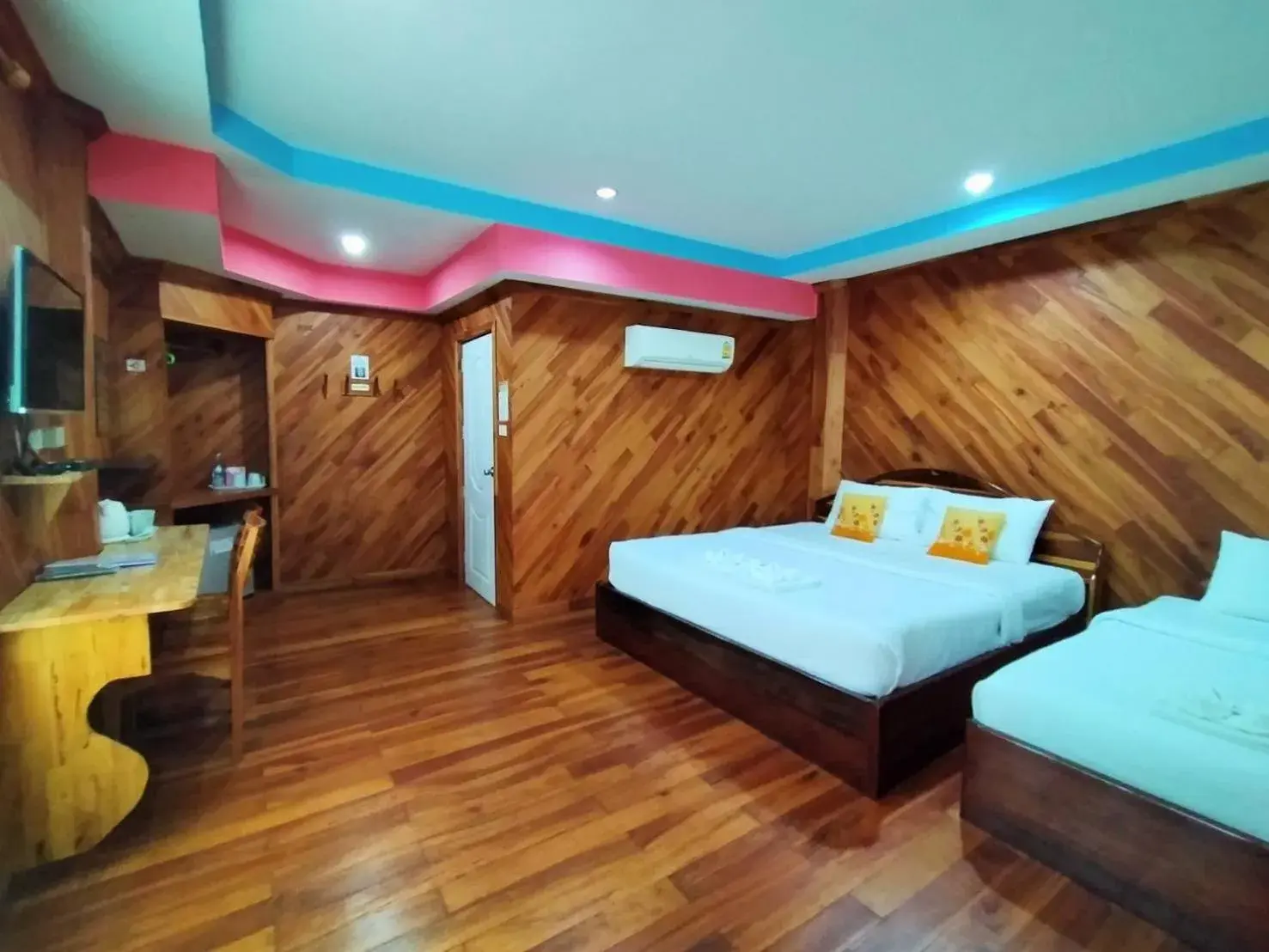 Bed in Palmsuay Resort Bed in Palmsuay Resort