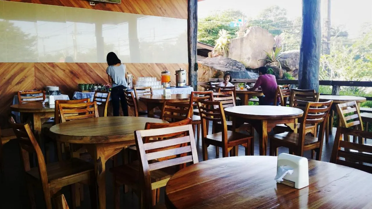 Restaurant/places to eat in Palmsuay Resort