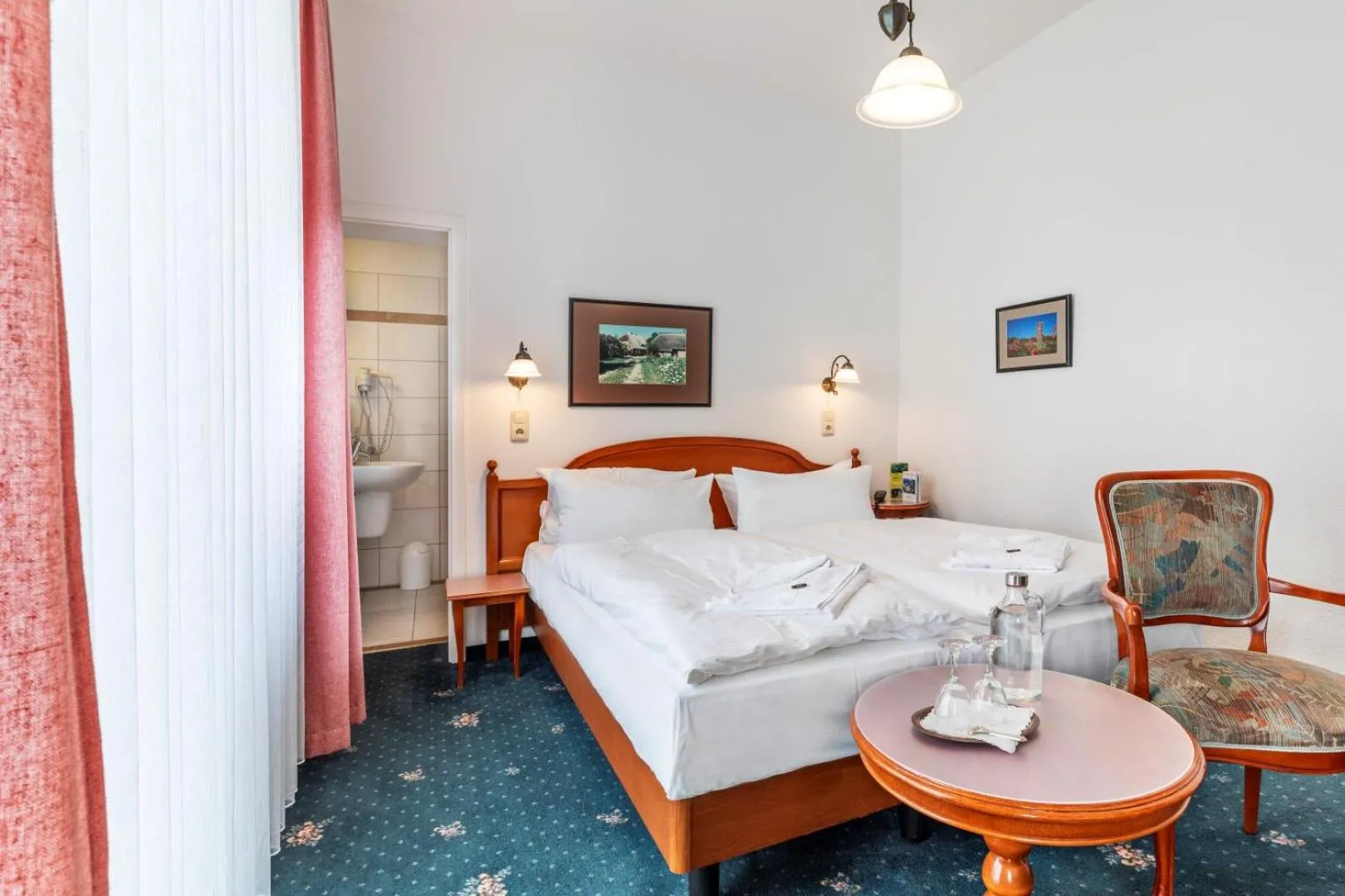 Small Double Room - single occupancy in Hotel Stranddistel Rügen