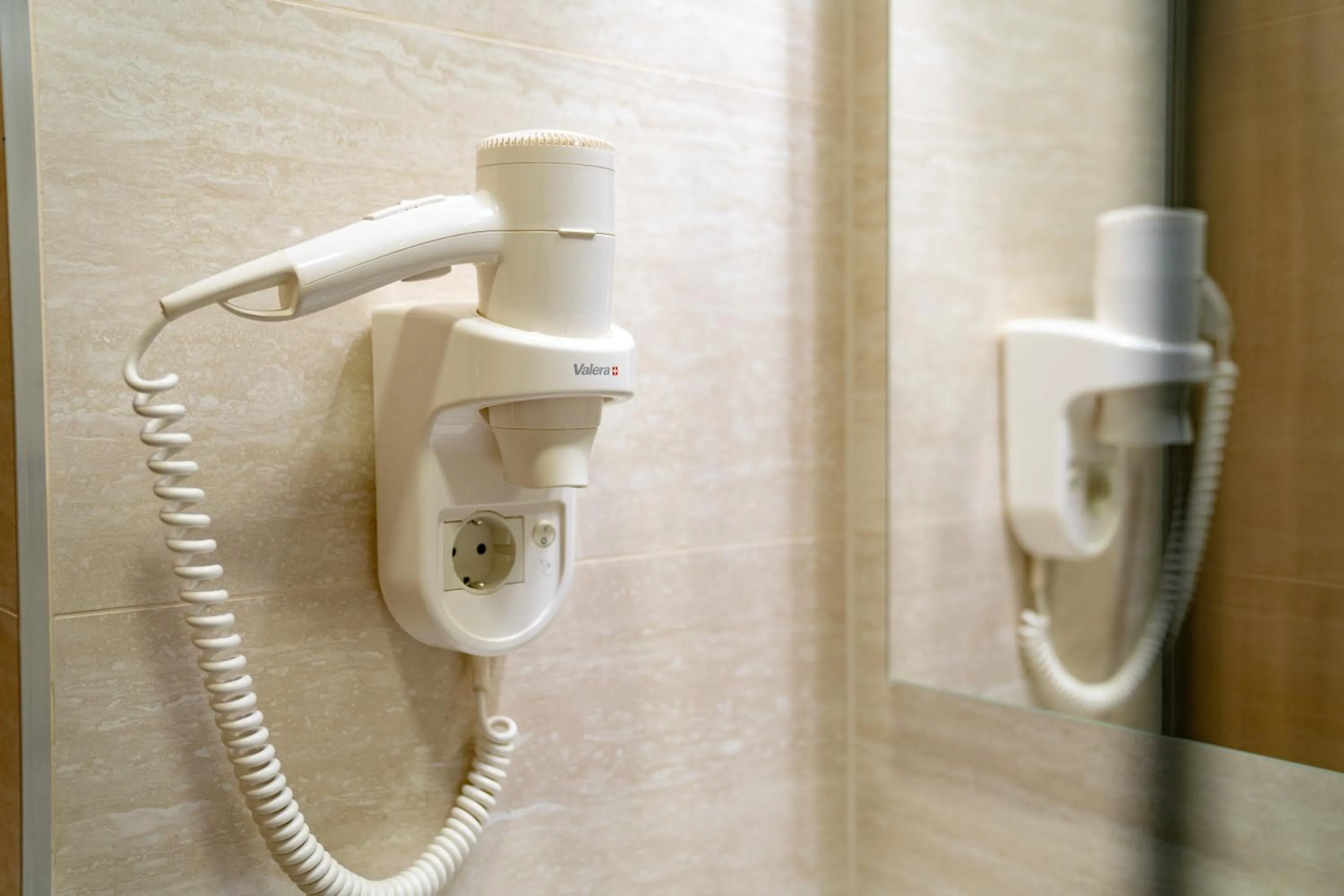Bathroom in Lago Hotel