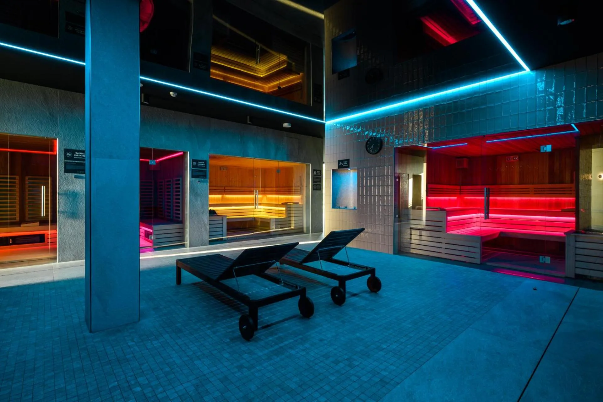 Sauna, Bed in Crystal Mountain Hotel Wisła