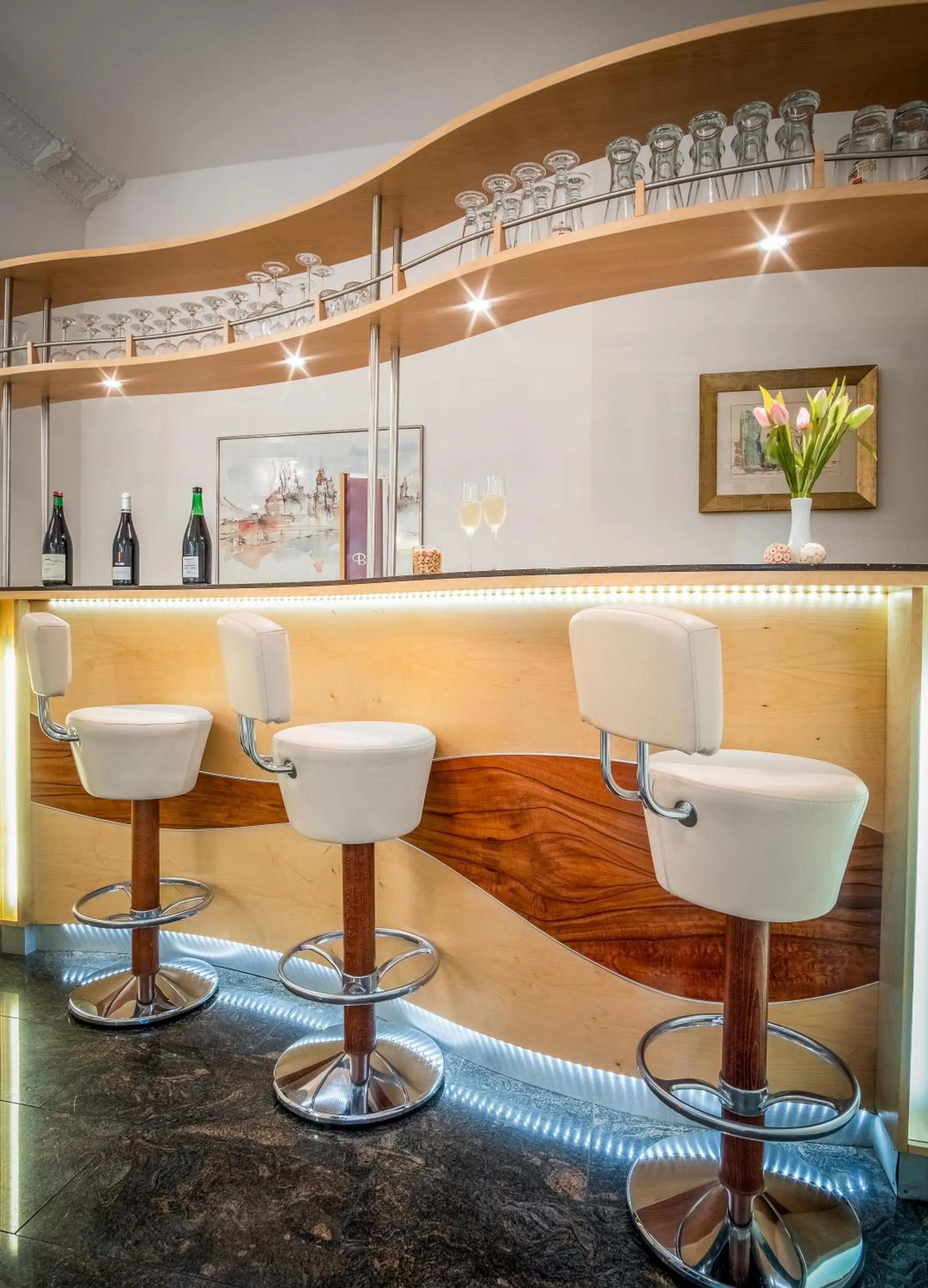 Lounge or bar in Hotel Spitzberg Garni