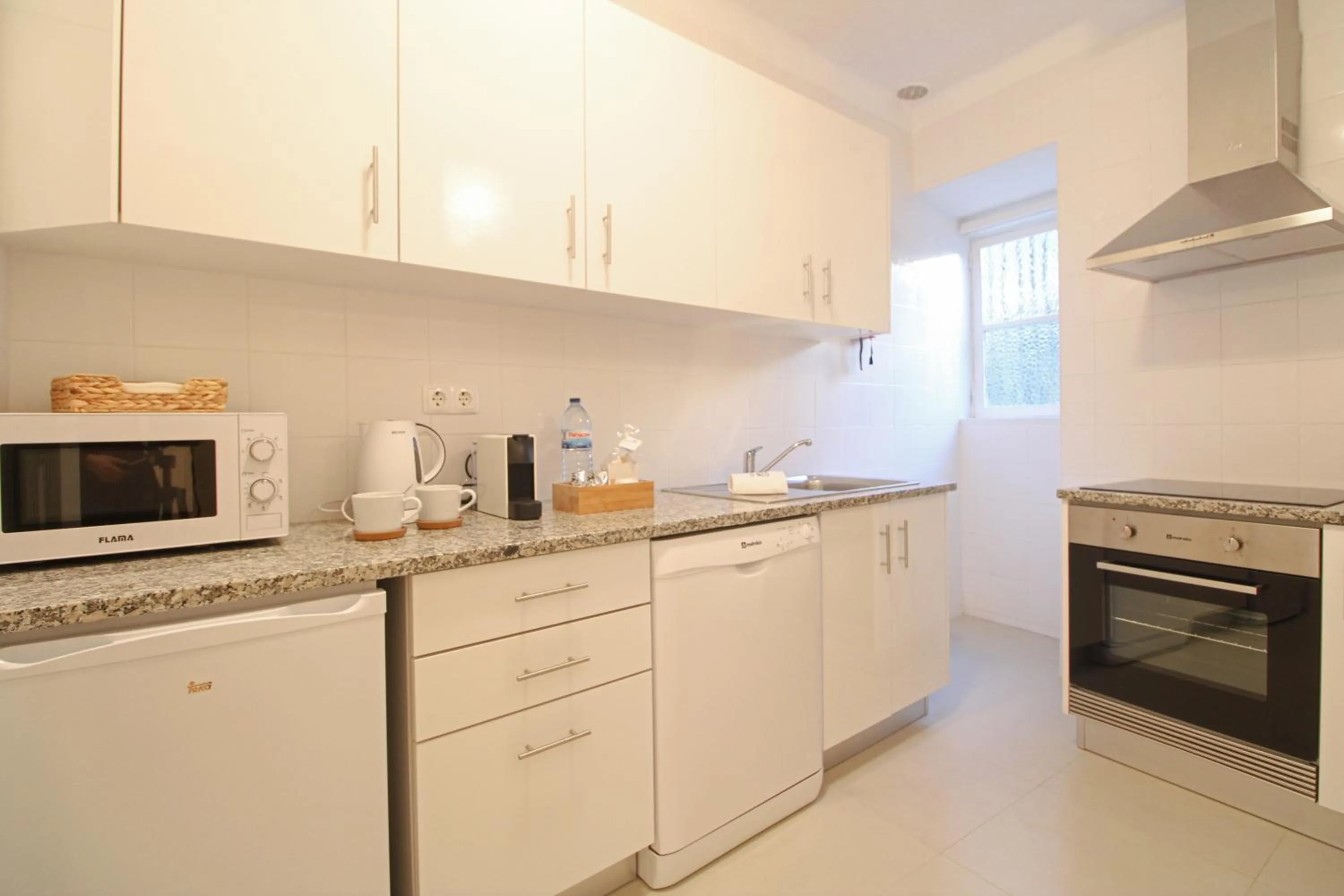 Coffee/tea facilities in O Beco - Apartment in the Heart of the City of Viana do Castelo
