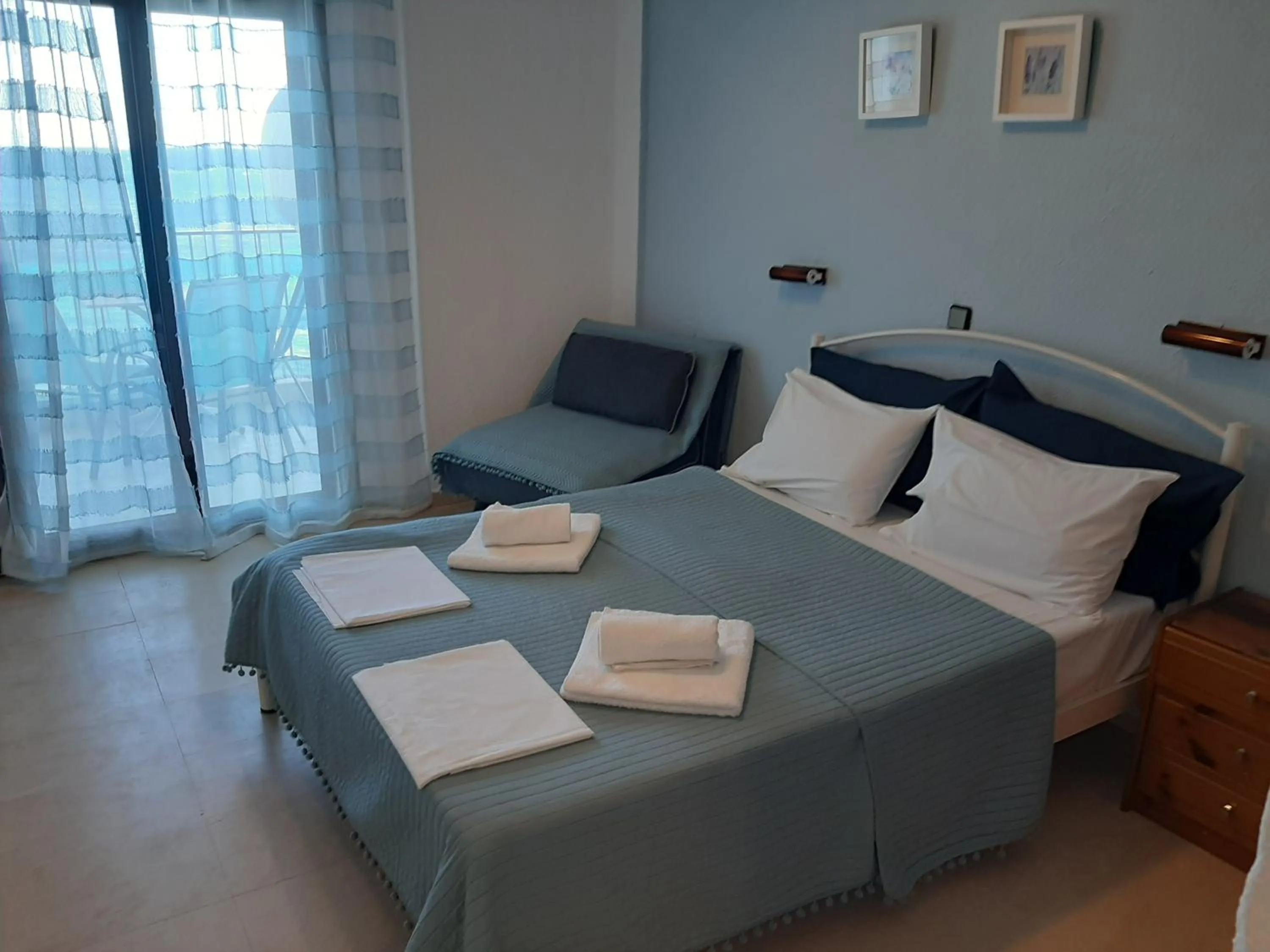 Alexiadis Apartments