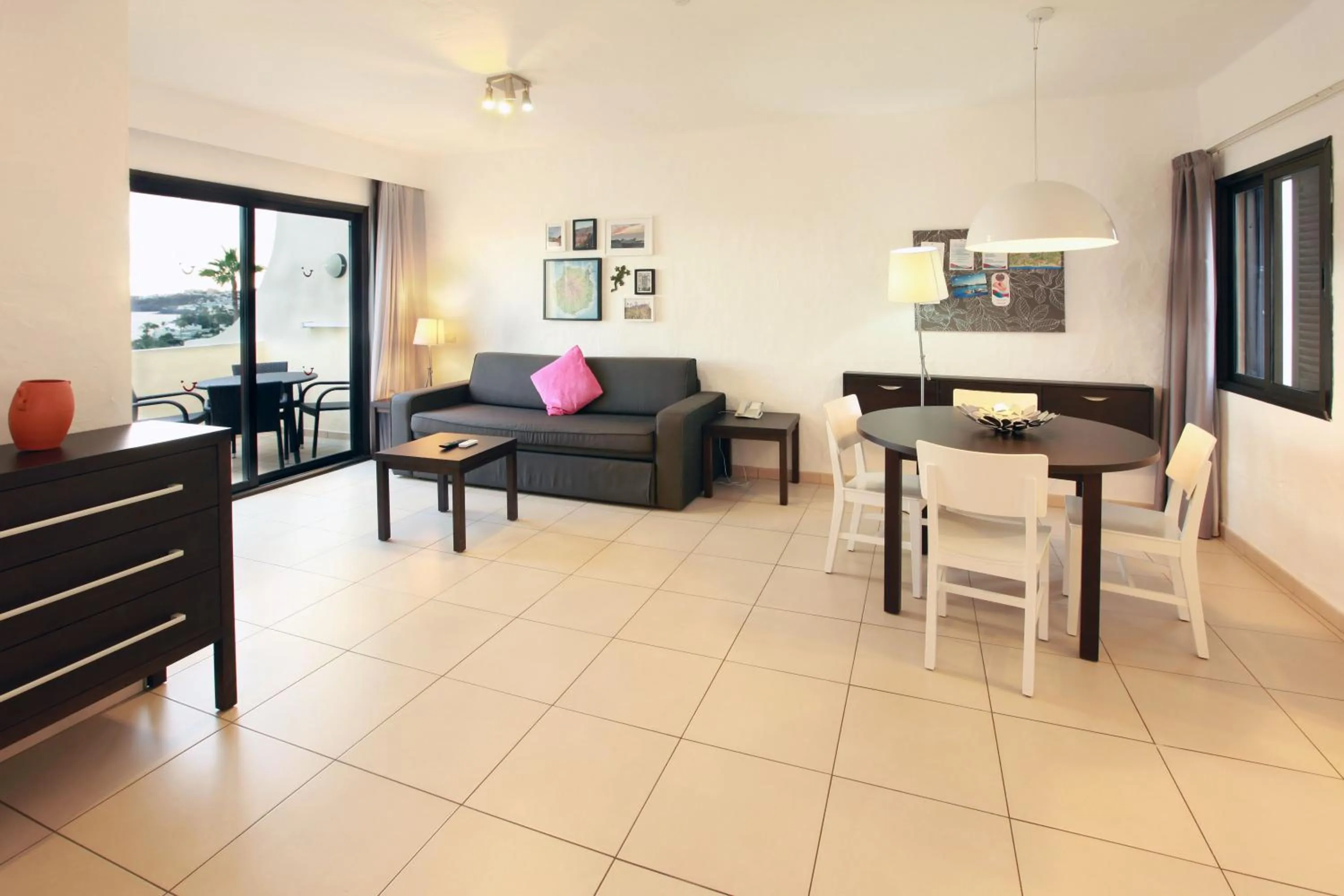 Living room in Grupotel Tres Vidas