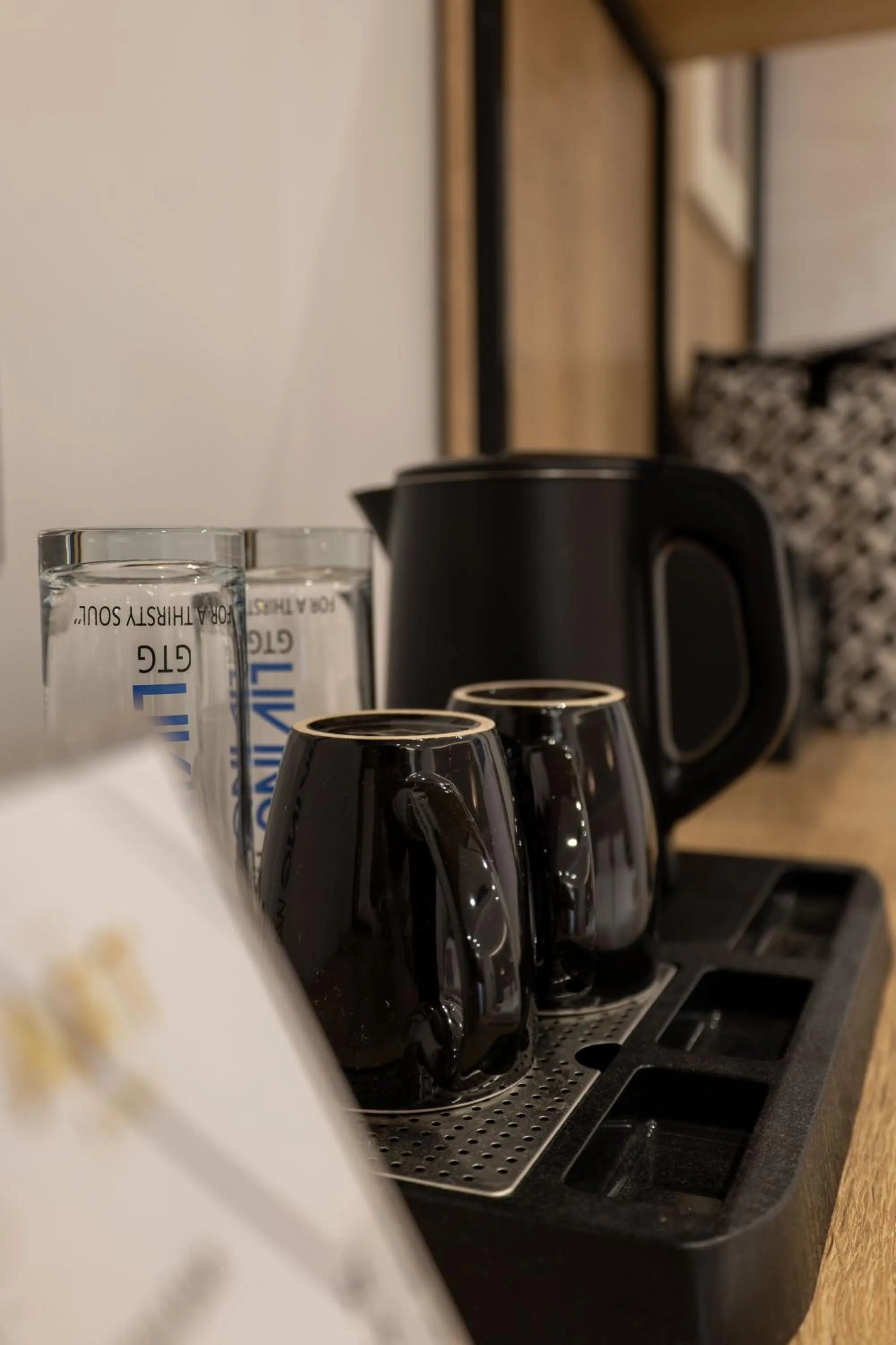 Coffee/tea facilities in Art Hotel