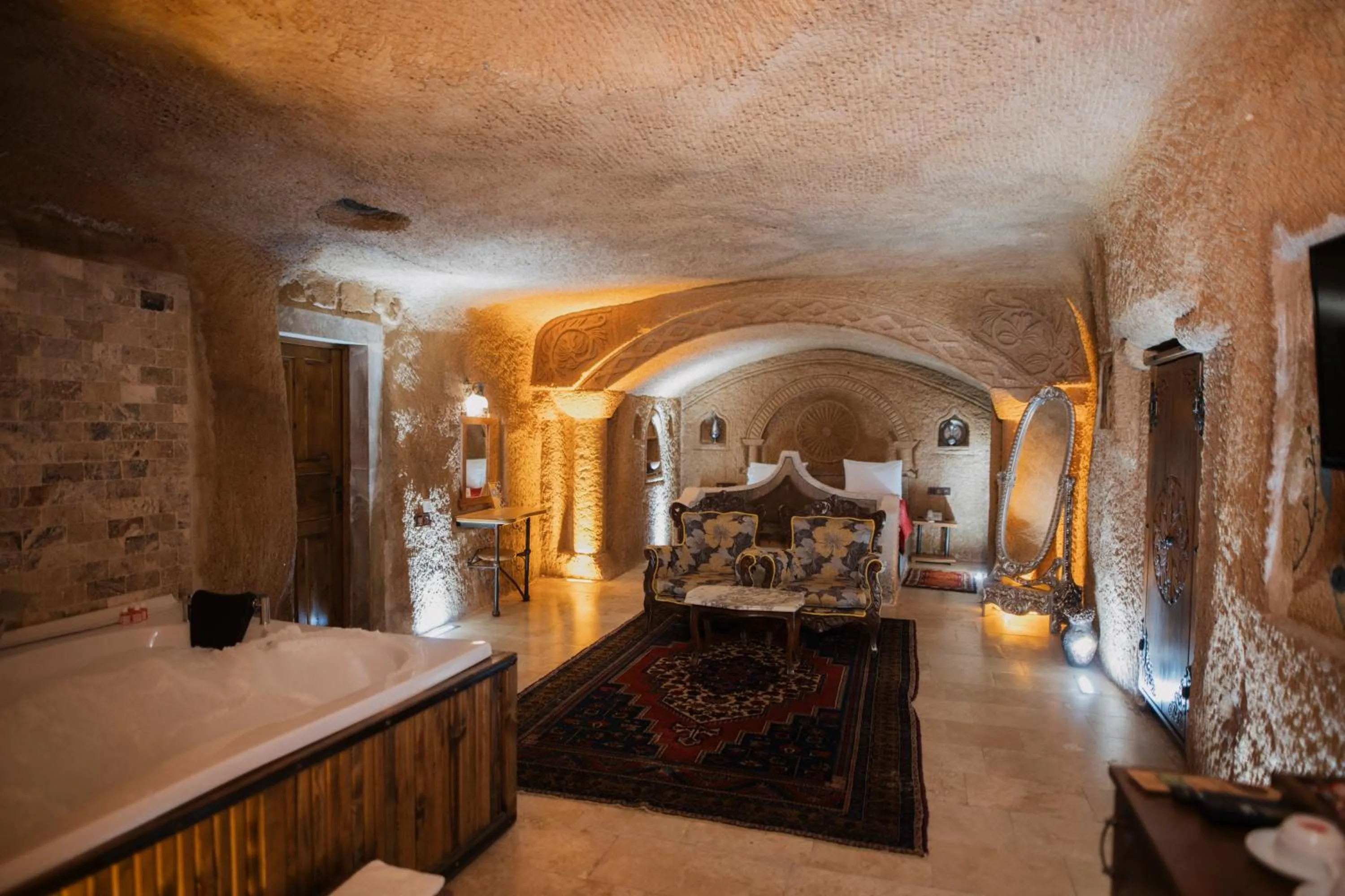 Bedroom, Bed in Cappadocia Cave Lodge
