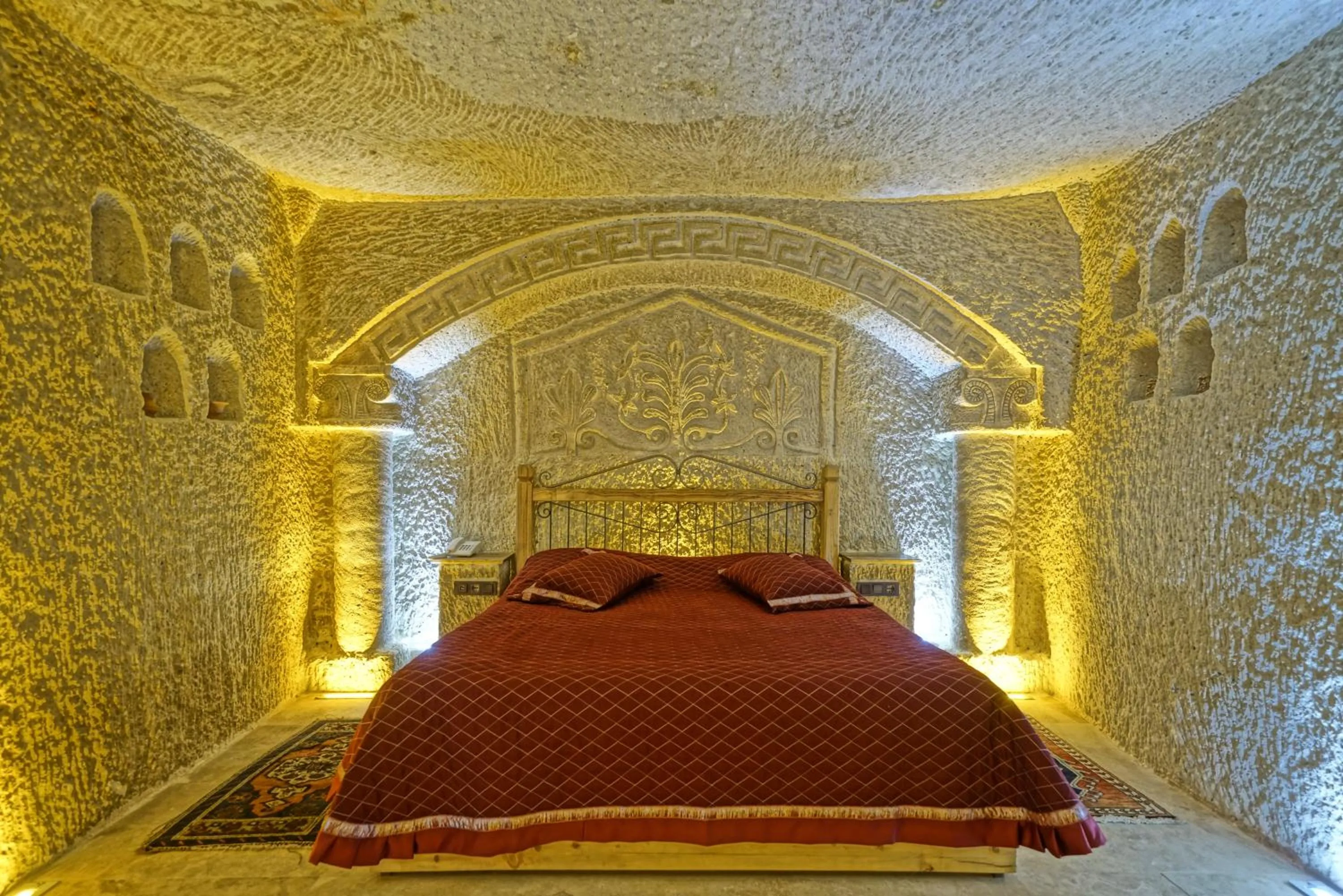 Bed in Cappadocia Cave Lodge