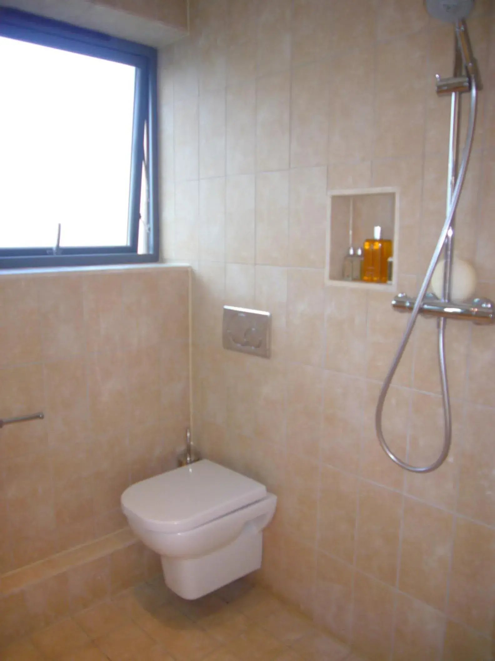 Double Room with Balcony in Warborough B&B Double Room with Balcony in Warborough B&B