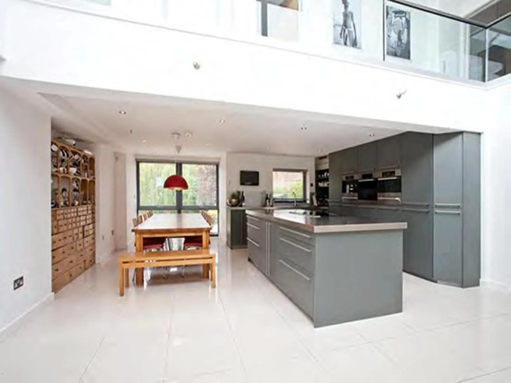 Kitchen or kitchenette in Warborough B&B