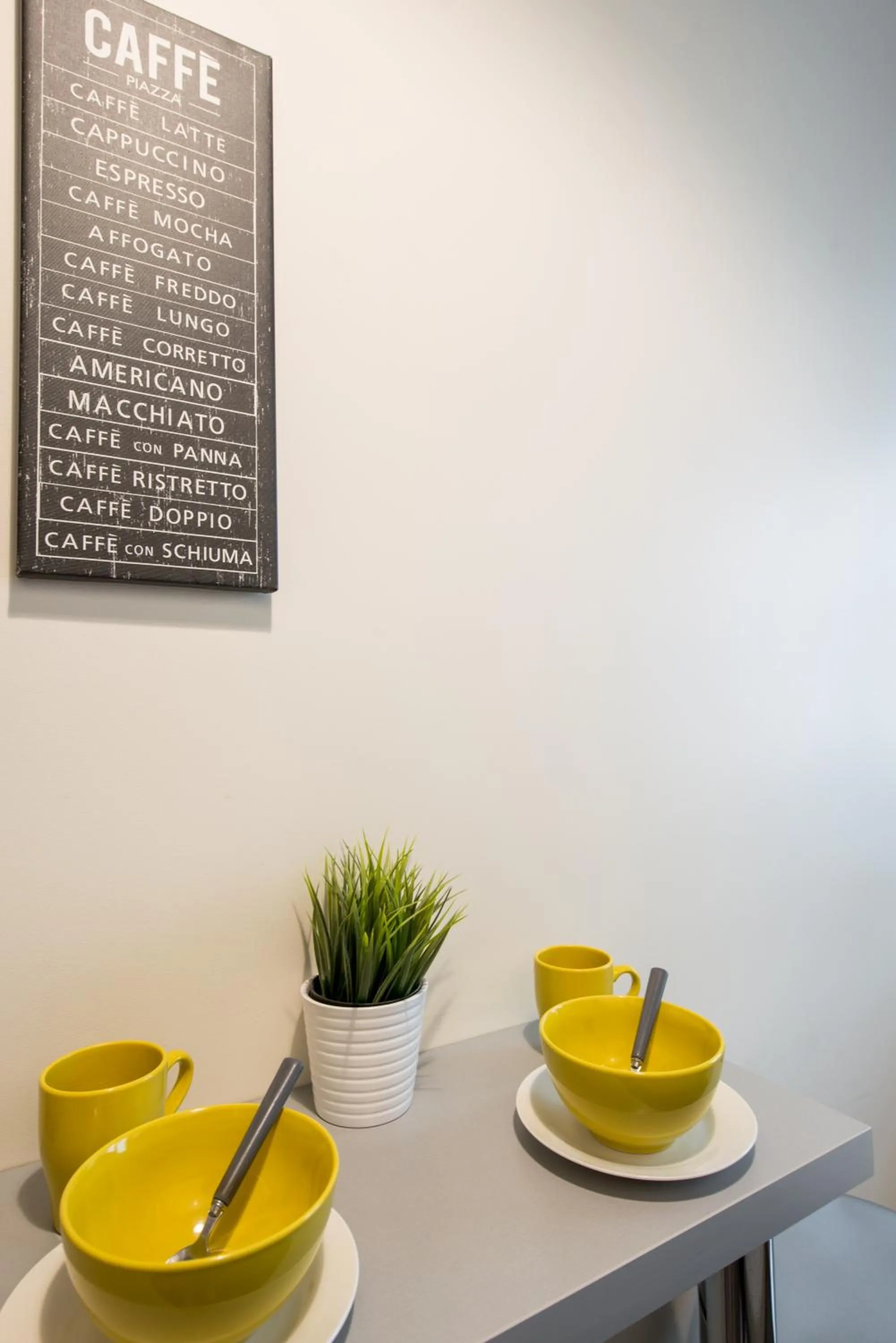 Kitchen or kitchenette in 2 BR Appartement Near Tour Eiffel & Trocadéro