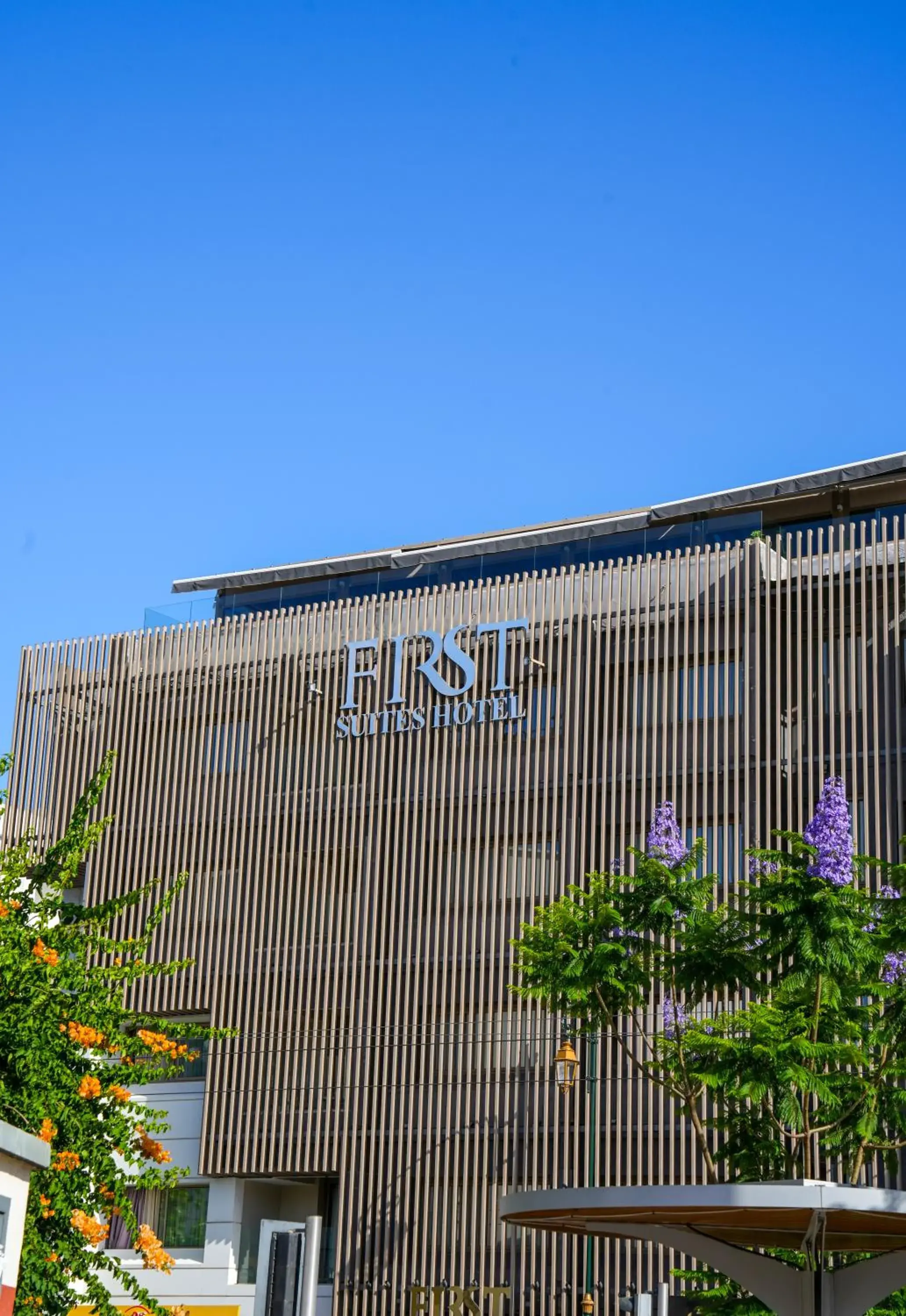 View (from property/room) in First Suites Hôtel View (from property/room) in First Suites Hôtel