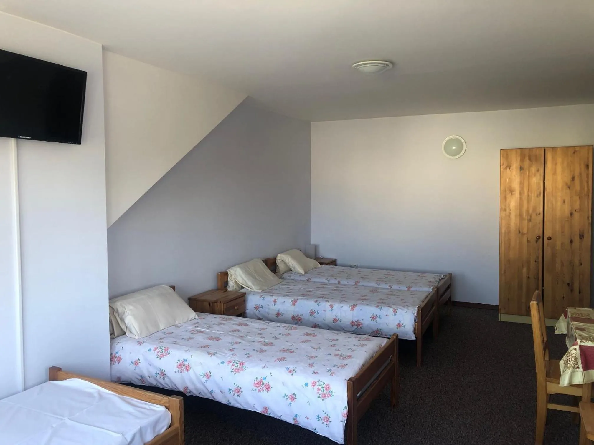 Photo of the whole room, Bed in Pokoje Alina