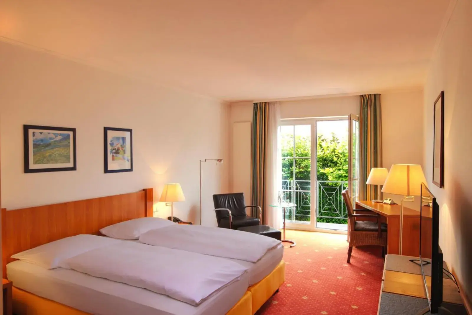 Business Double Room with Balcony - single occupancy in Hotel Zielonka Business Double Room with Balcony - single occupancy in Hotel Zielonka