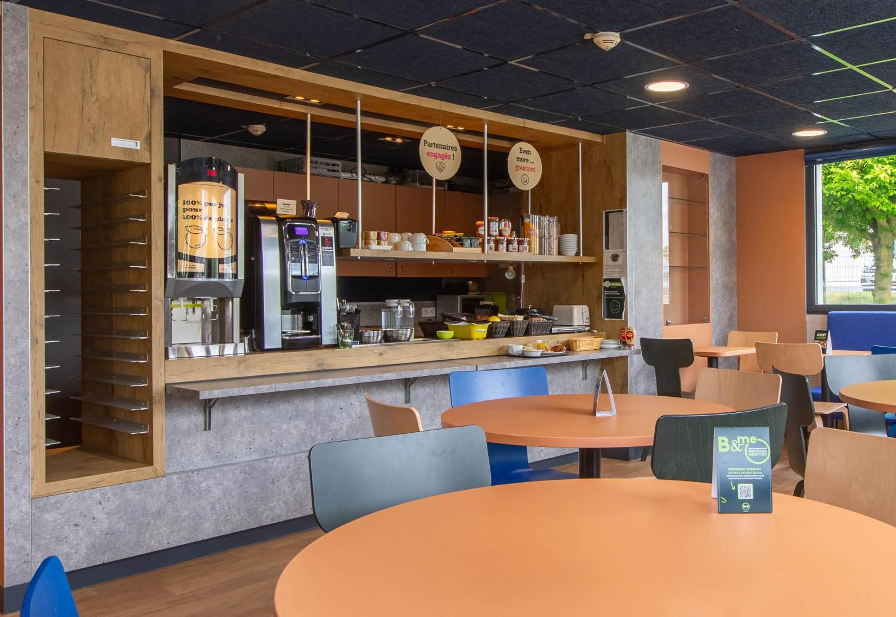 Breakfast in B&B HOTEL Châteauroux A20 L'Occitane