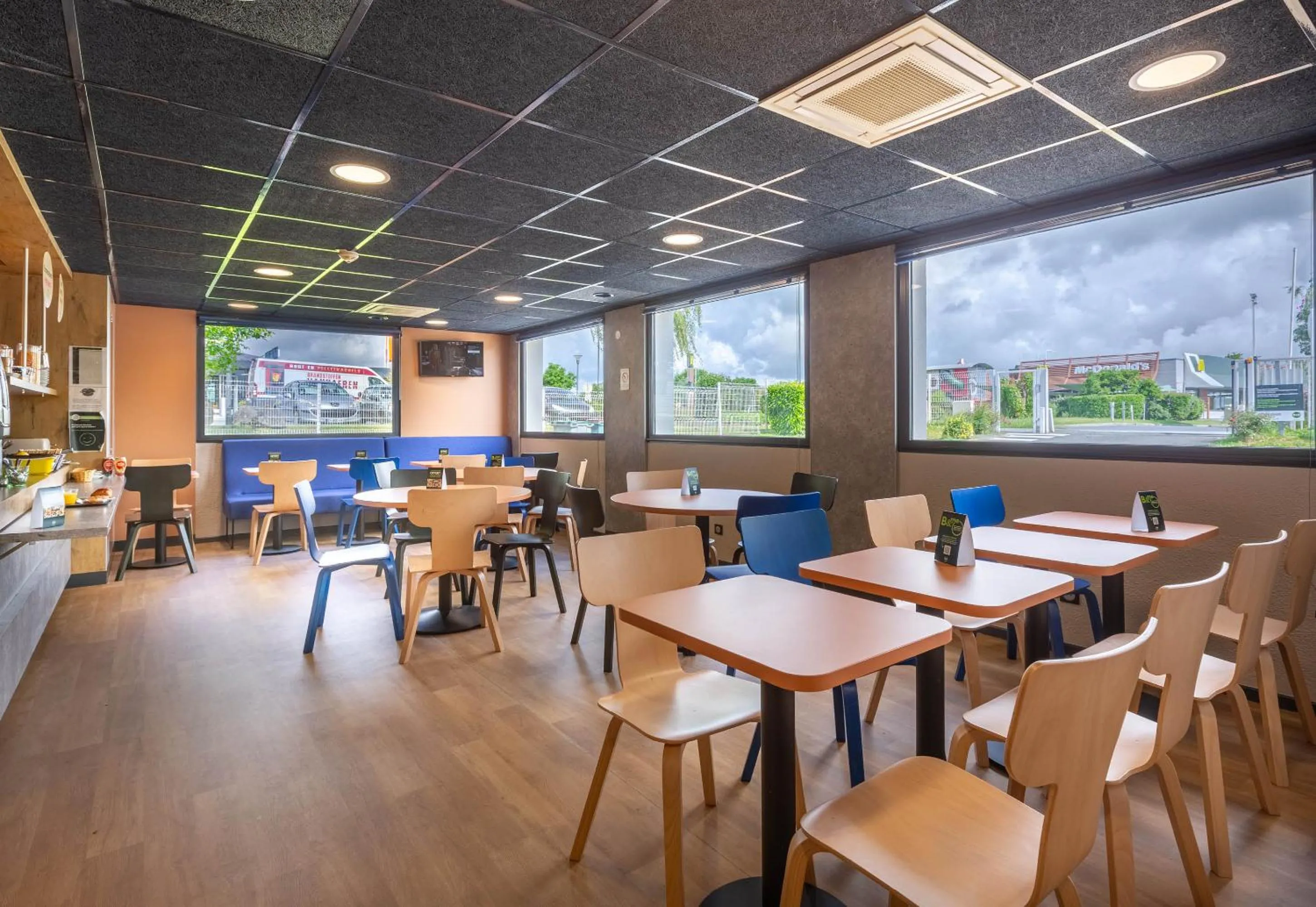 Breakfast in B&B HOTEL Châteauroux A20 L'Occitane