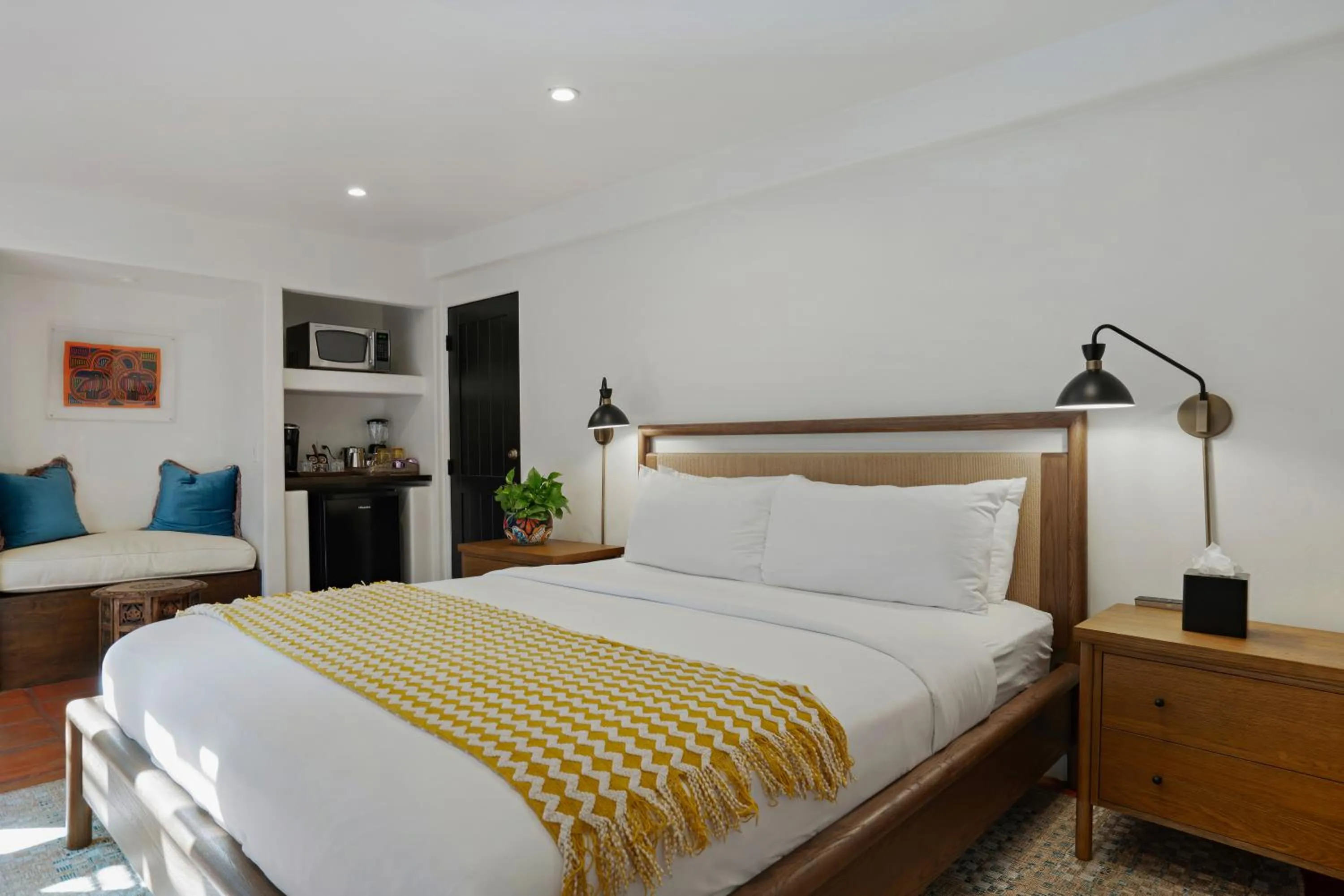 Bed in Talavera Palm Springs