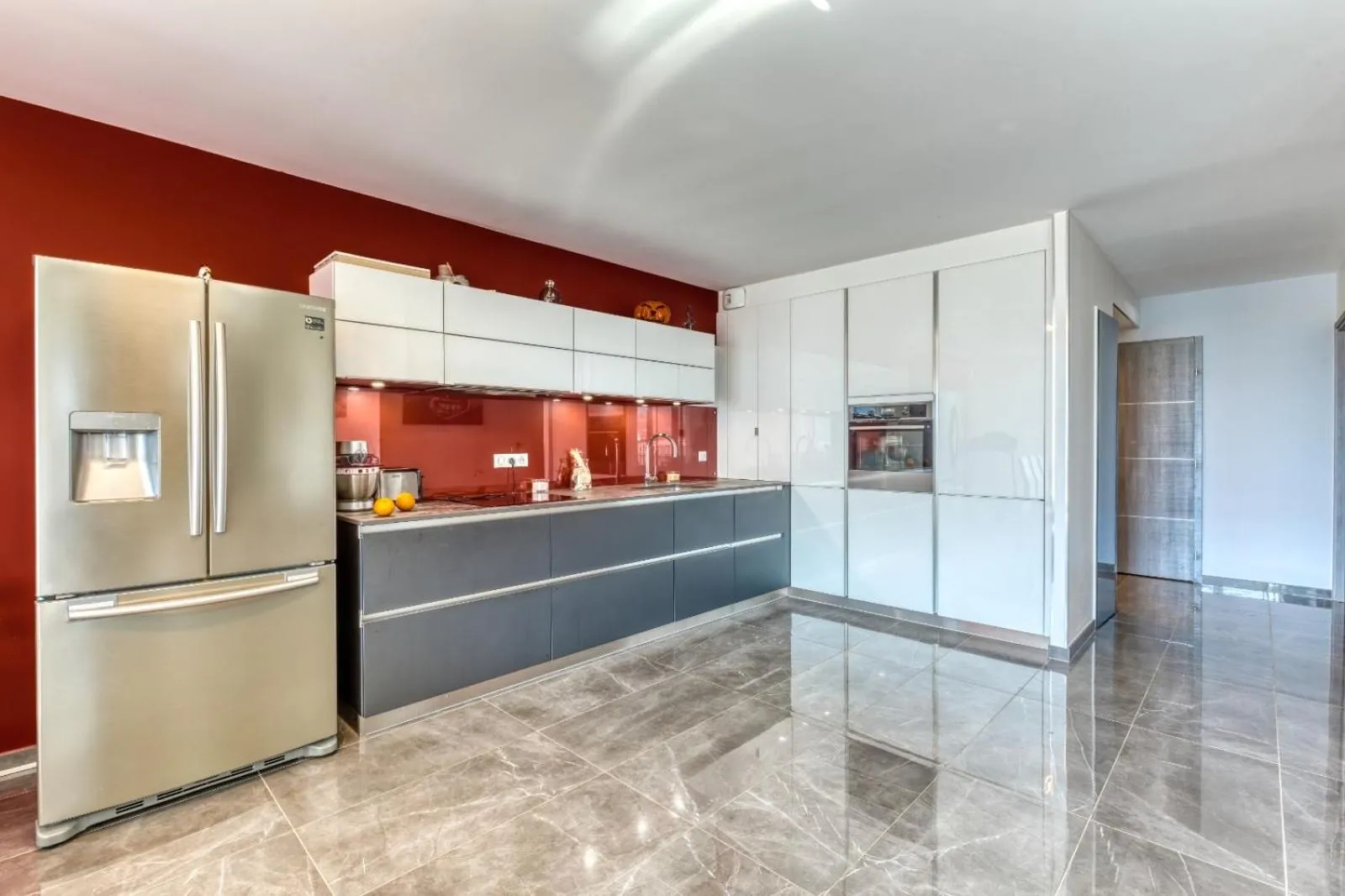 Kitchen or kitchenette in le panorama du lac