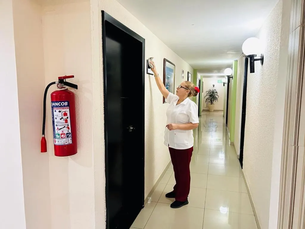 People in Hotel Francis