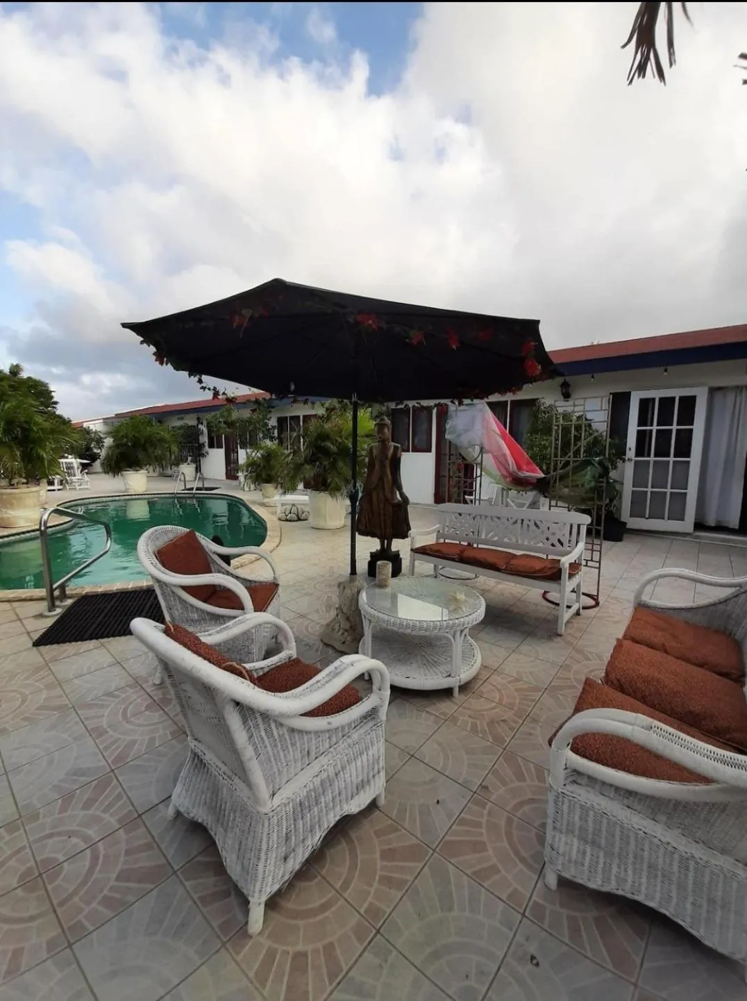 Restaurant/places to eat in Palmita Hotel Hostel