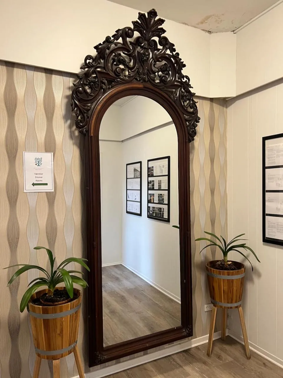 Decorative detail in Hotel Harmonien