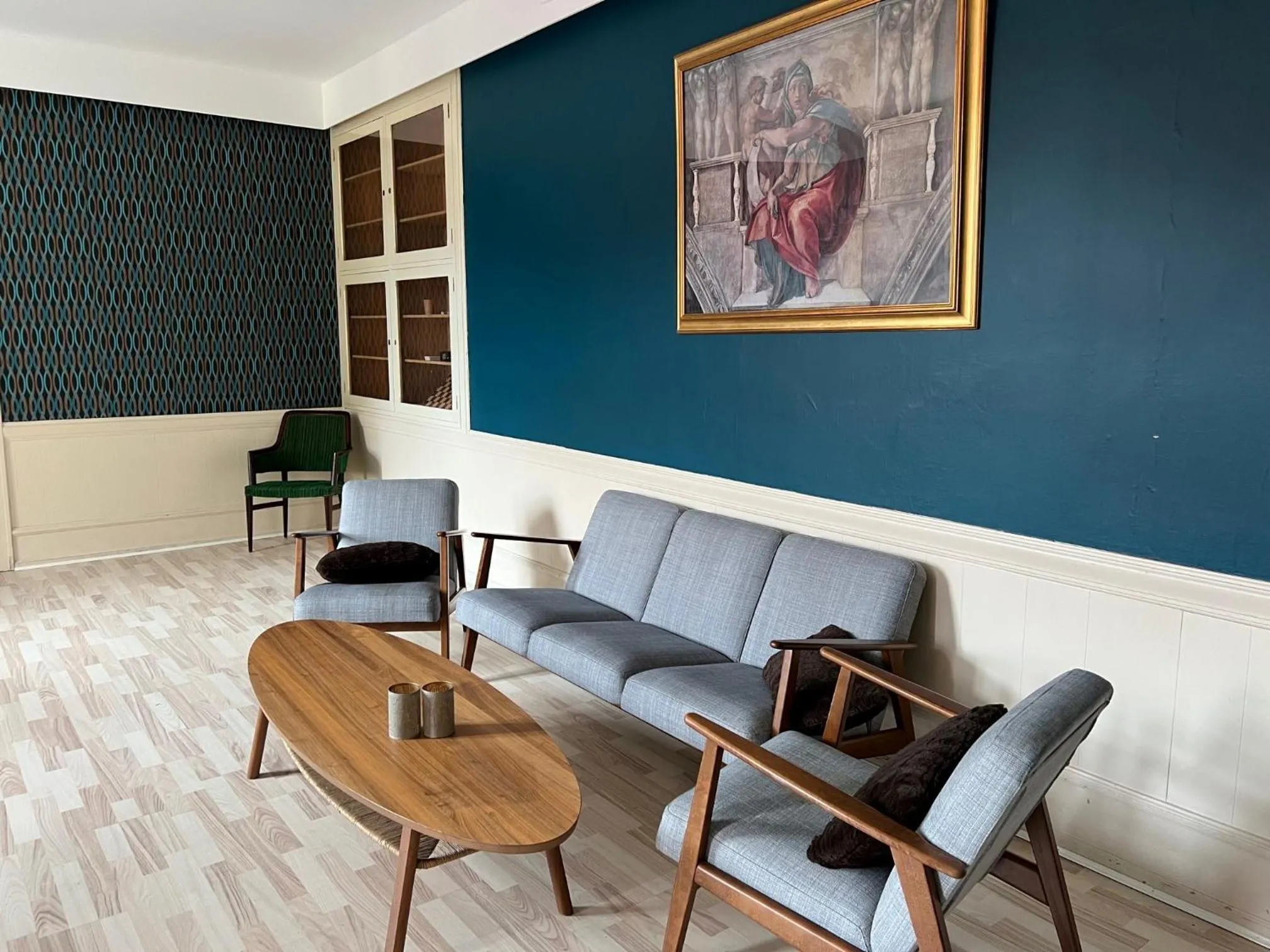 Seating area in Hotel Harmonien