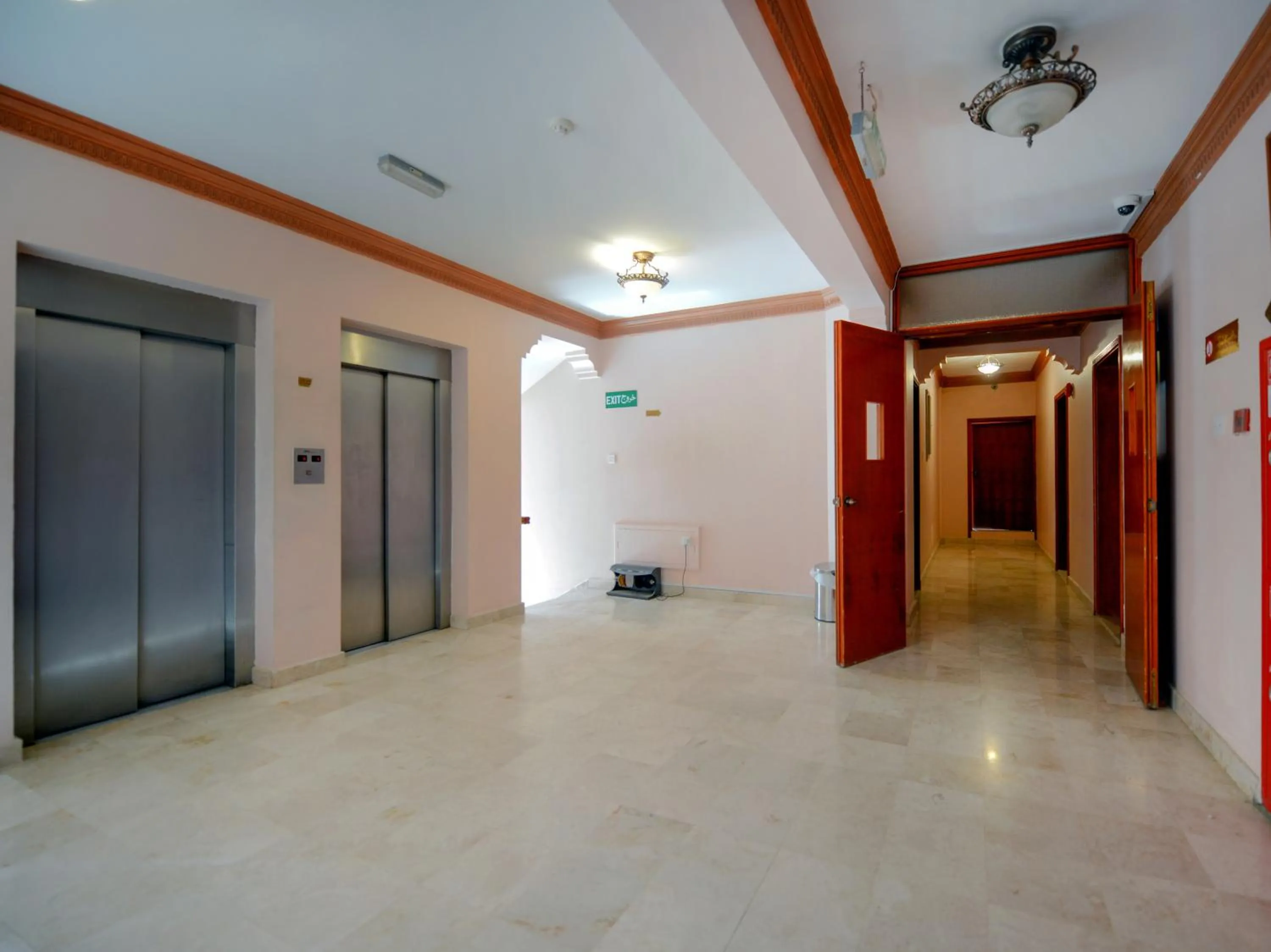 Lobby or reception in Hotel Golden Oasis