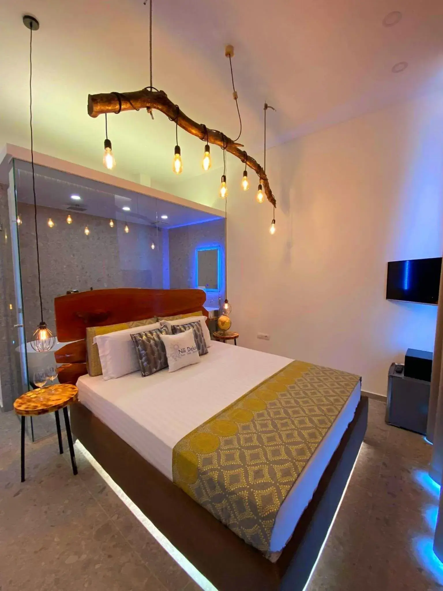 Standard Double Room with Side Sea View in Nili Deluxe Standard Double Room with Side Sea View in Nili Deluxe