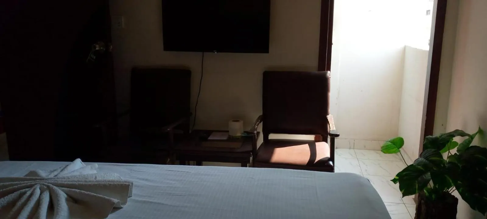 Bed in GOHO Rooms Badar