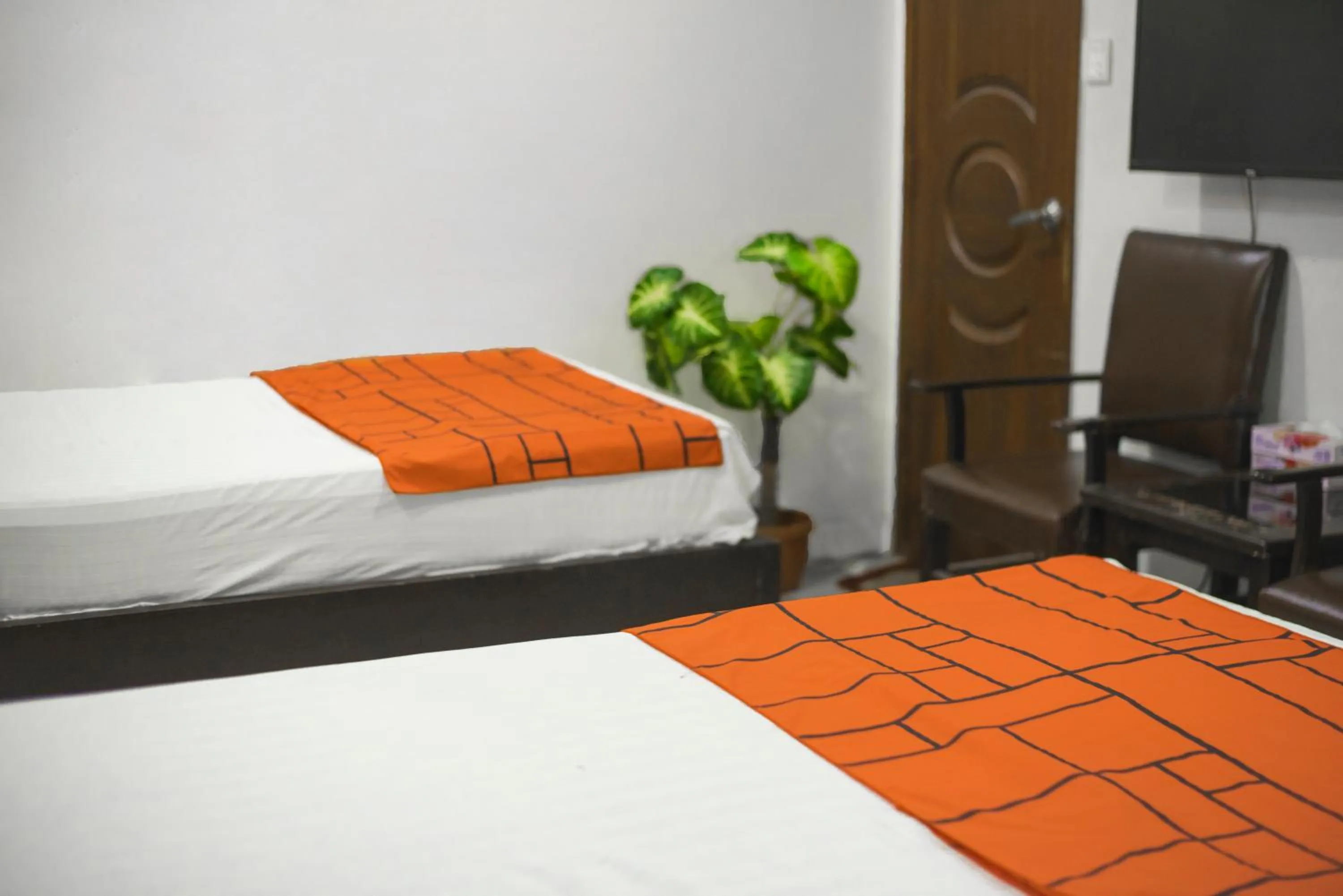 TV and multimedia in GOHO Rooms Badar