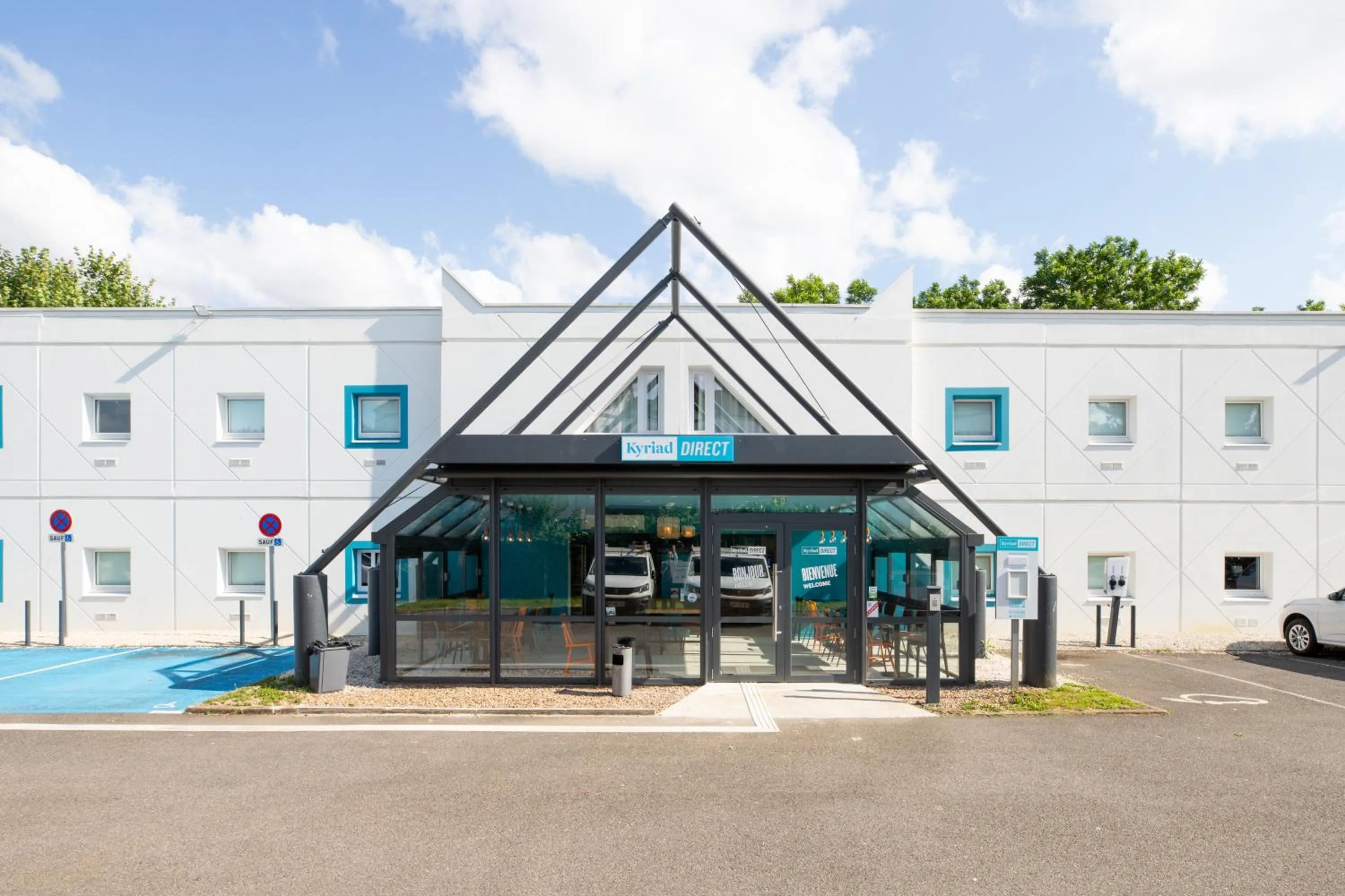 Facade/entrance in Kyriad Direct Nevers Nord - Varennes Vauzelles