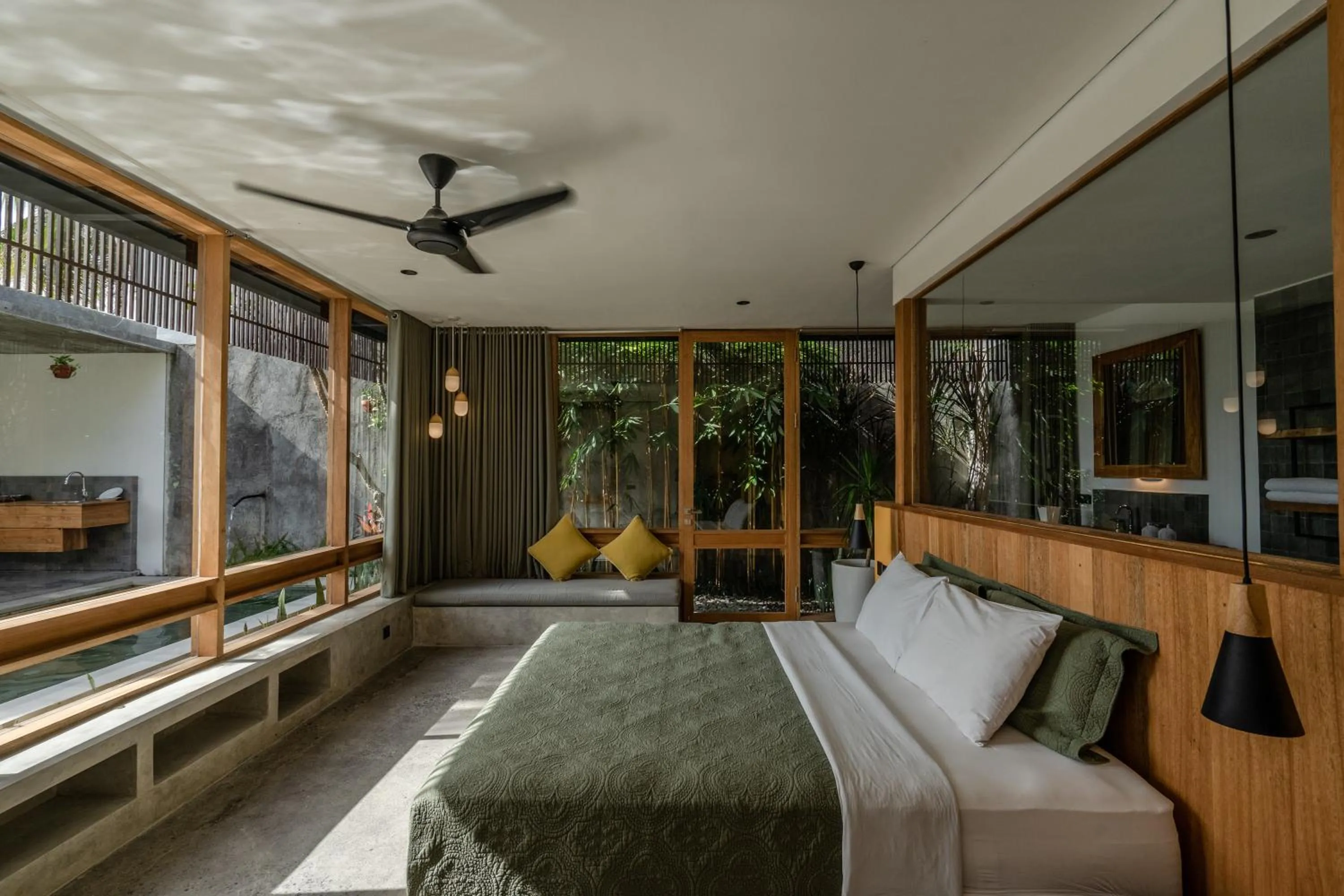 Bedroom in The Saren