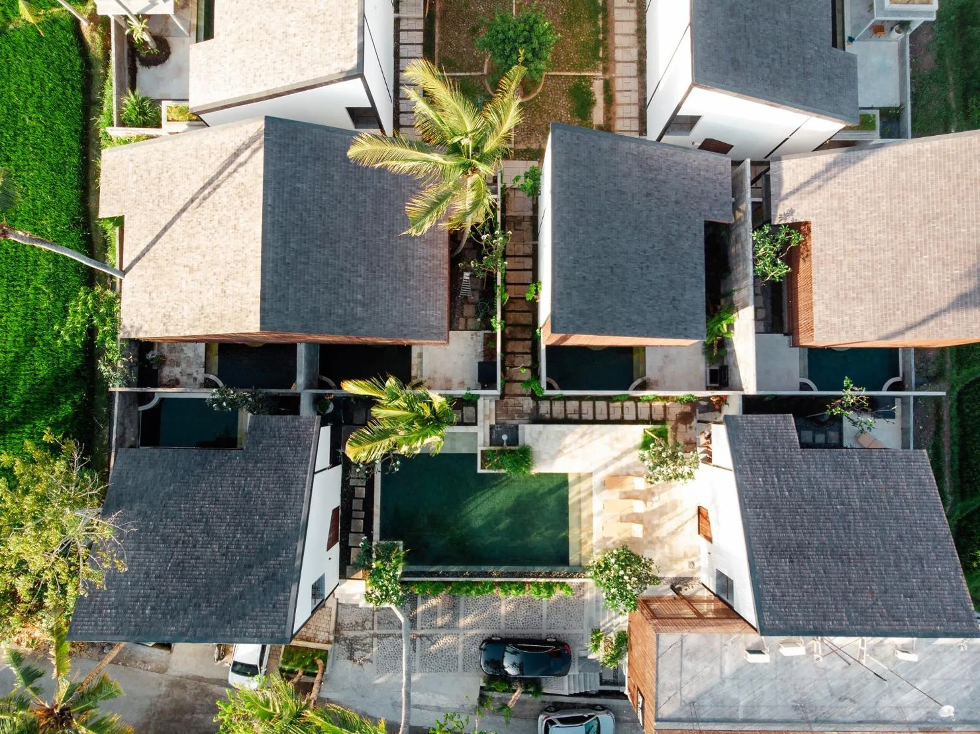 Property building in The Saren