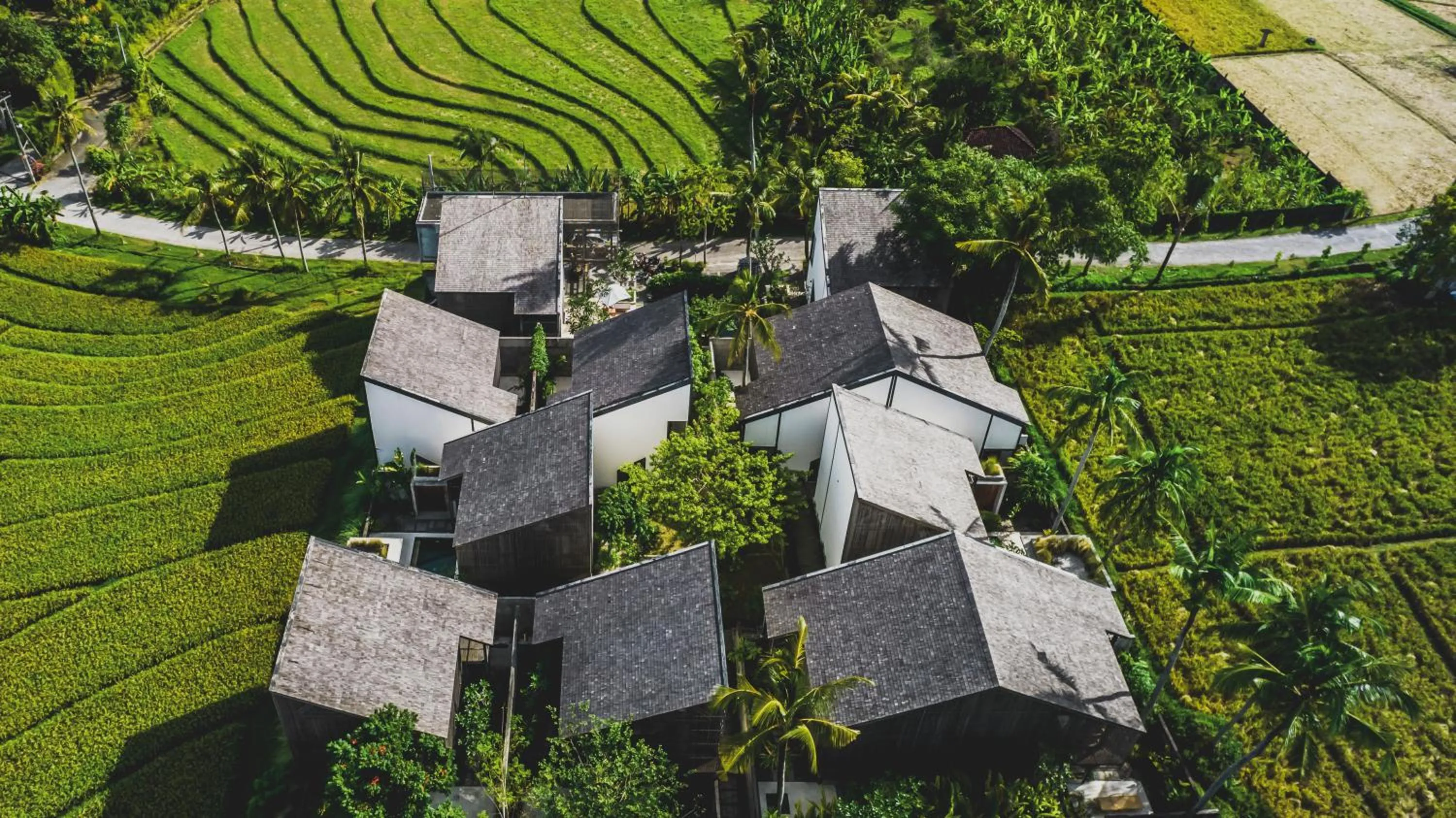 Property building in The Saren