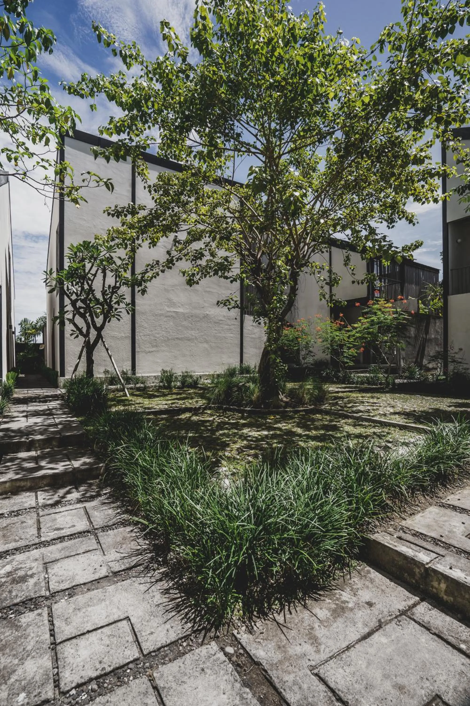 Property building in The Saren