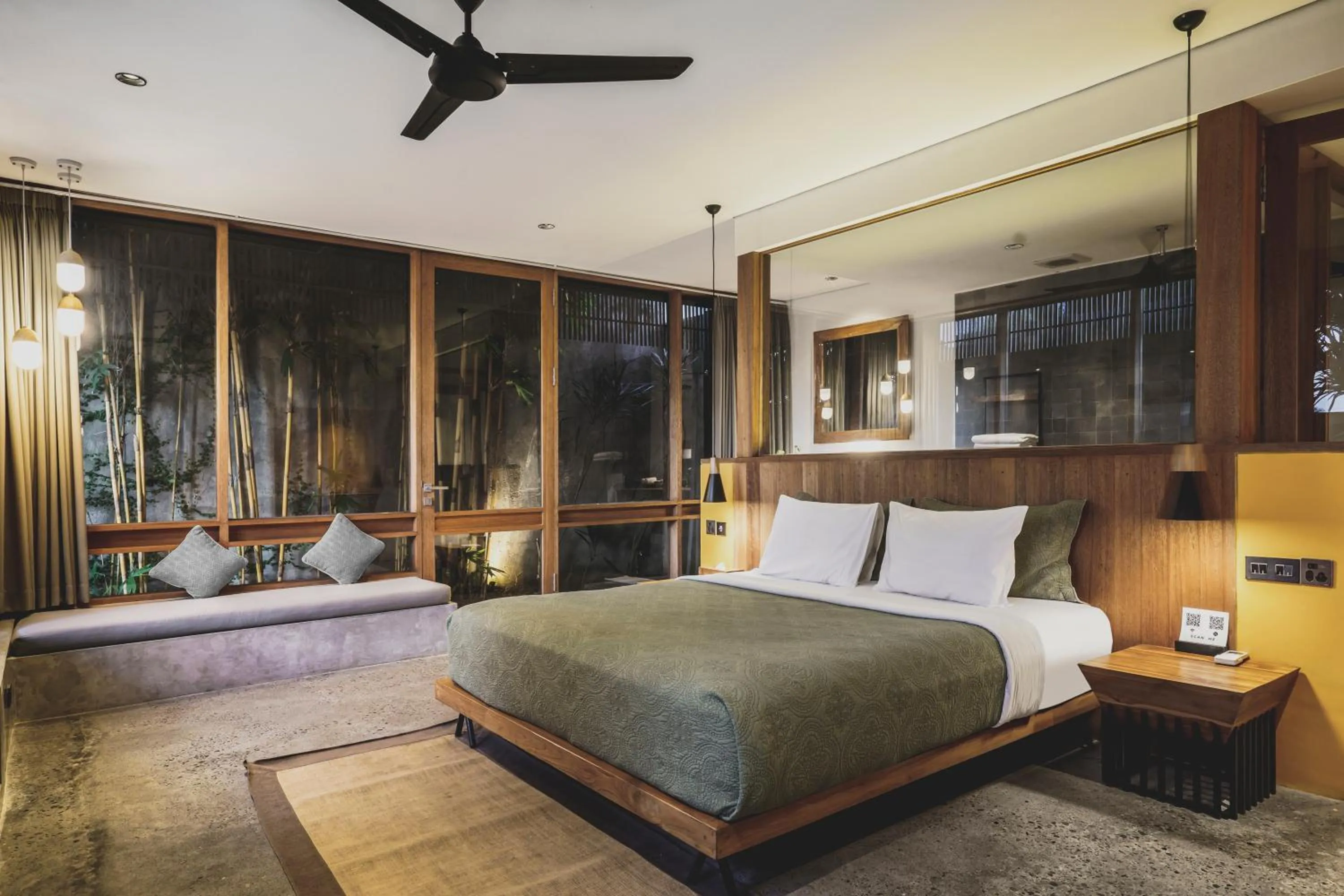 Bedroom, Bed in The Saren