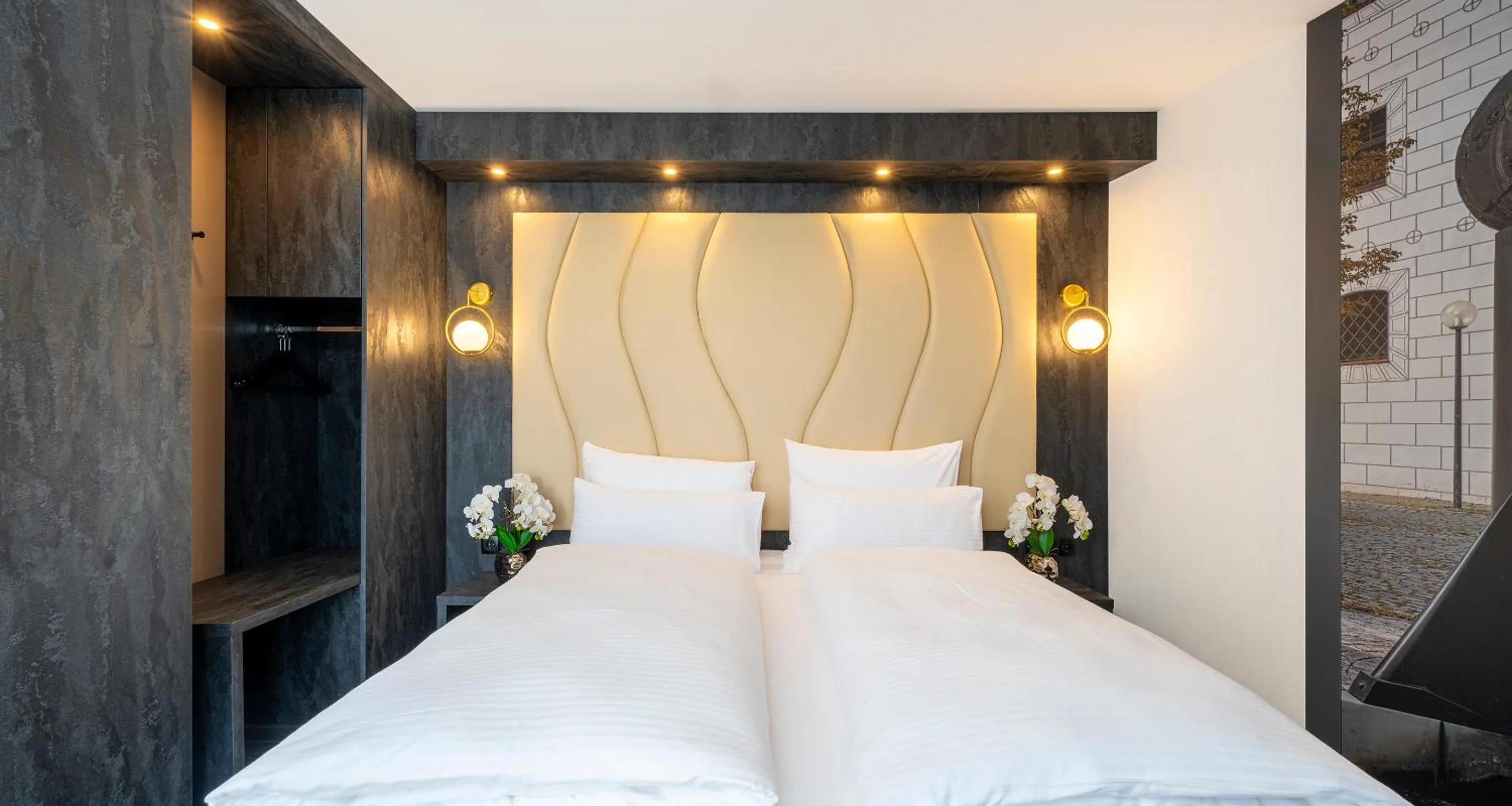 Photo of the whole room, Bed in PLAZA Premium Parkhotel Neu-Ulm