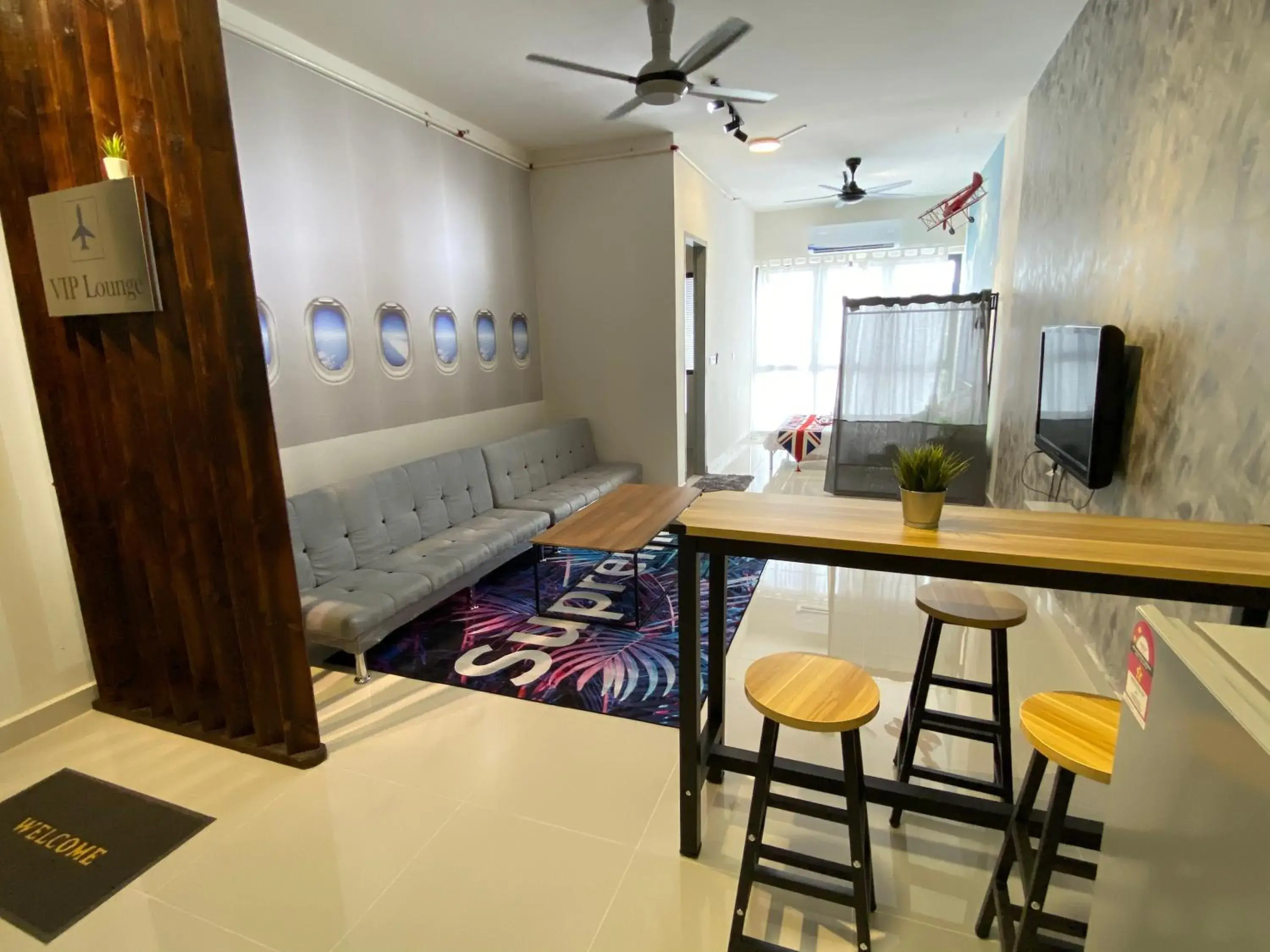 Living room, Bed in Terminal VIP Lounge @ Near KLIA Sepang Living room, Bed in Terminal VIP Lounge @ Near KLIA Sepang