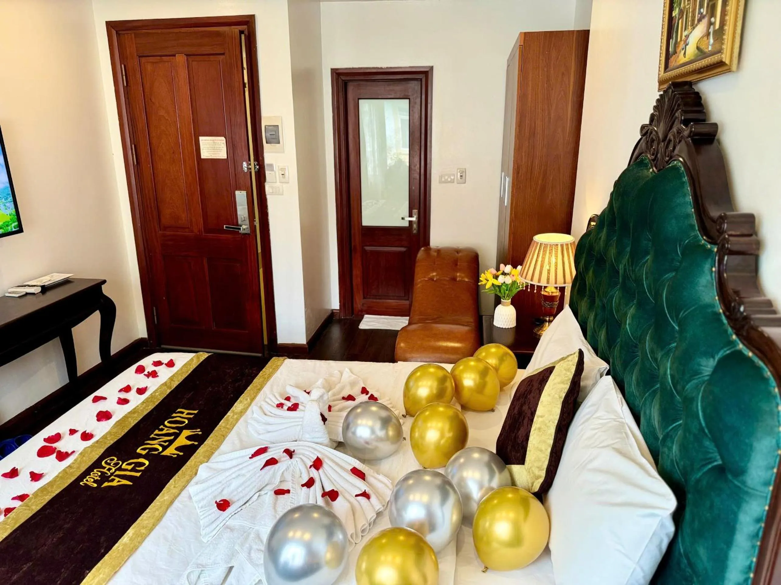 Bed in Hoàng Gia Hotel Nhân Hòa