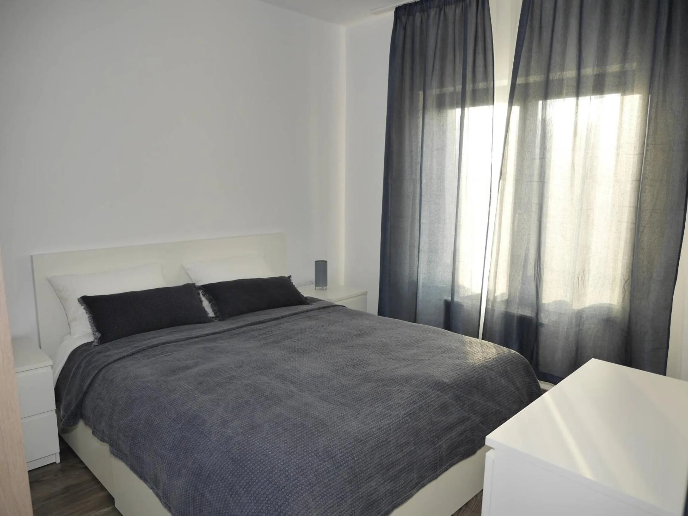 Bedroom, Bed in Clement Apartments