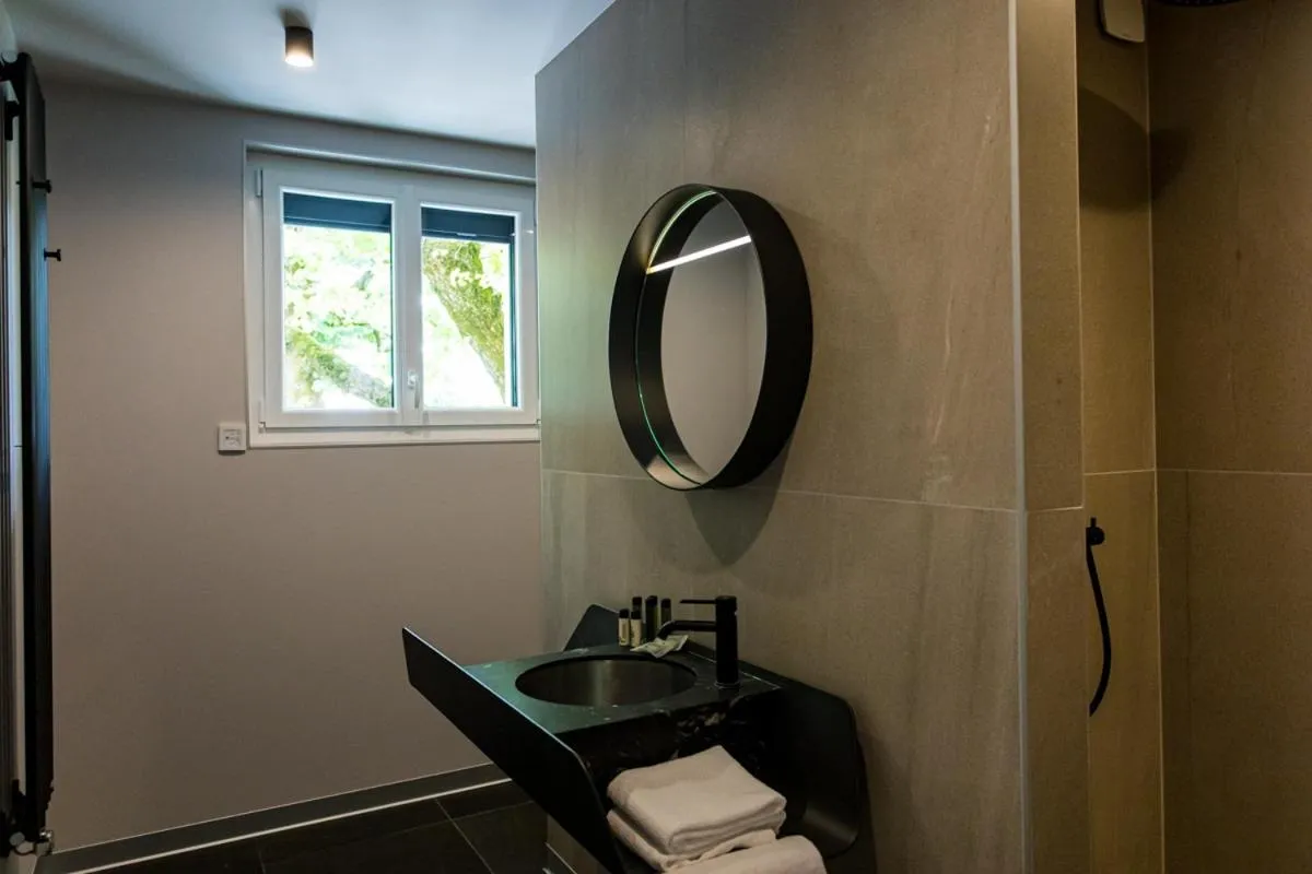 Coffee/tea facilities in Hôtel L'Ouvrée